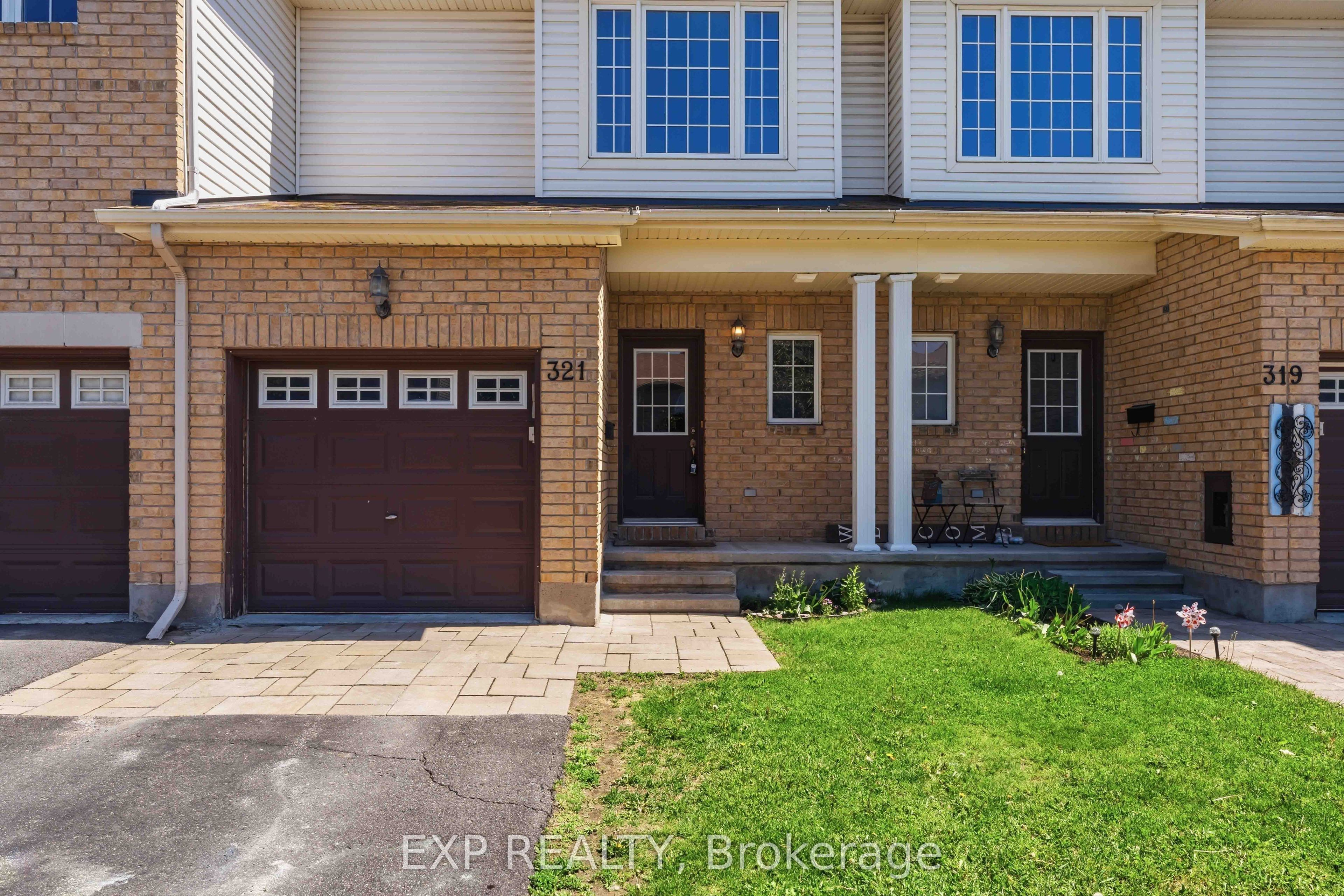 321 Brigitta Street, Kanata, ON K2S 0H8