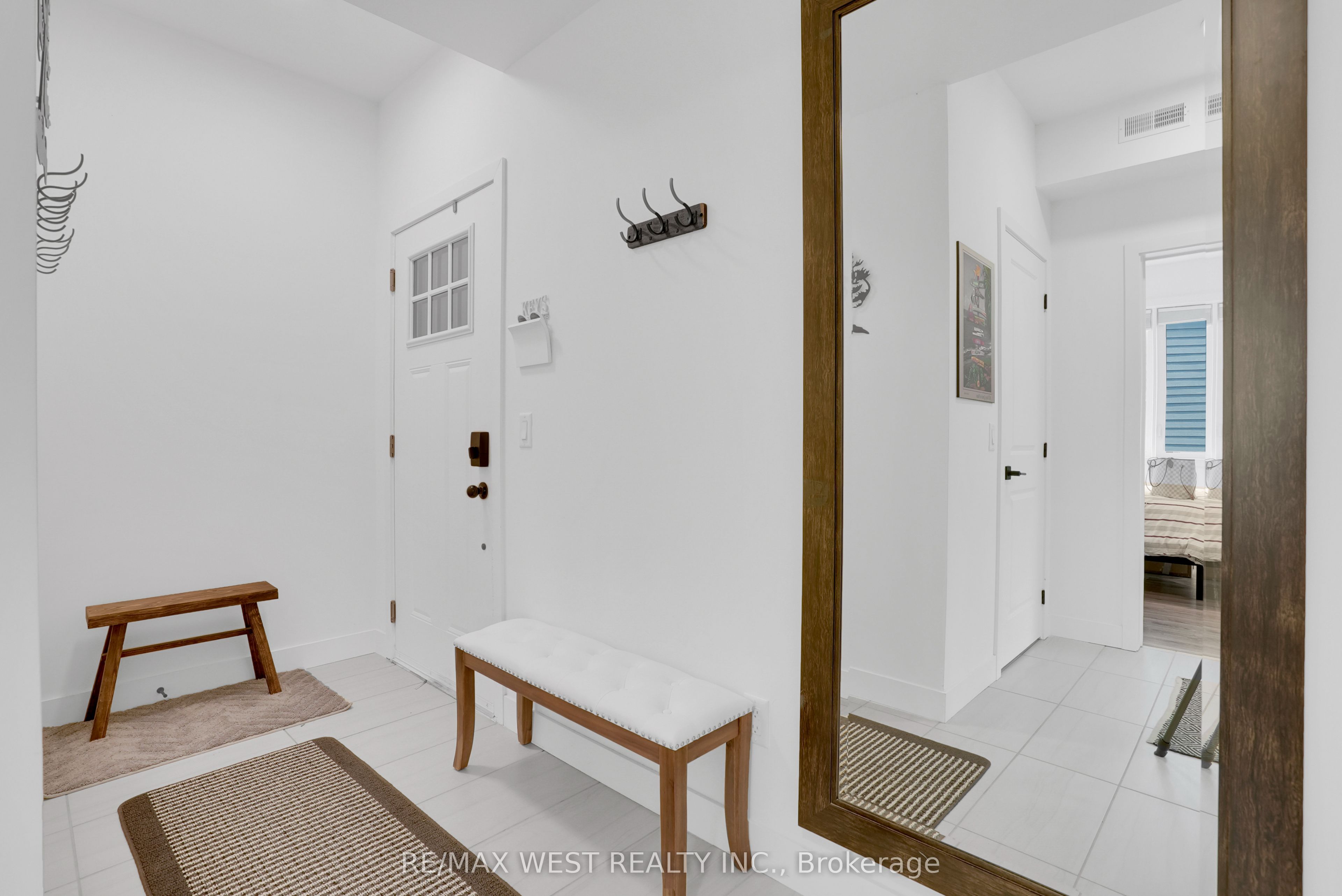 20 Beckwith Lane 202, Blue Mountains, ON L9Y 3B6 photo 3