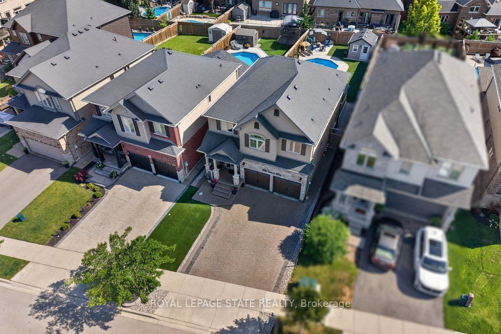 273 Festival Way, Hamilton, ON L0R 1C0 photo 2