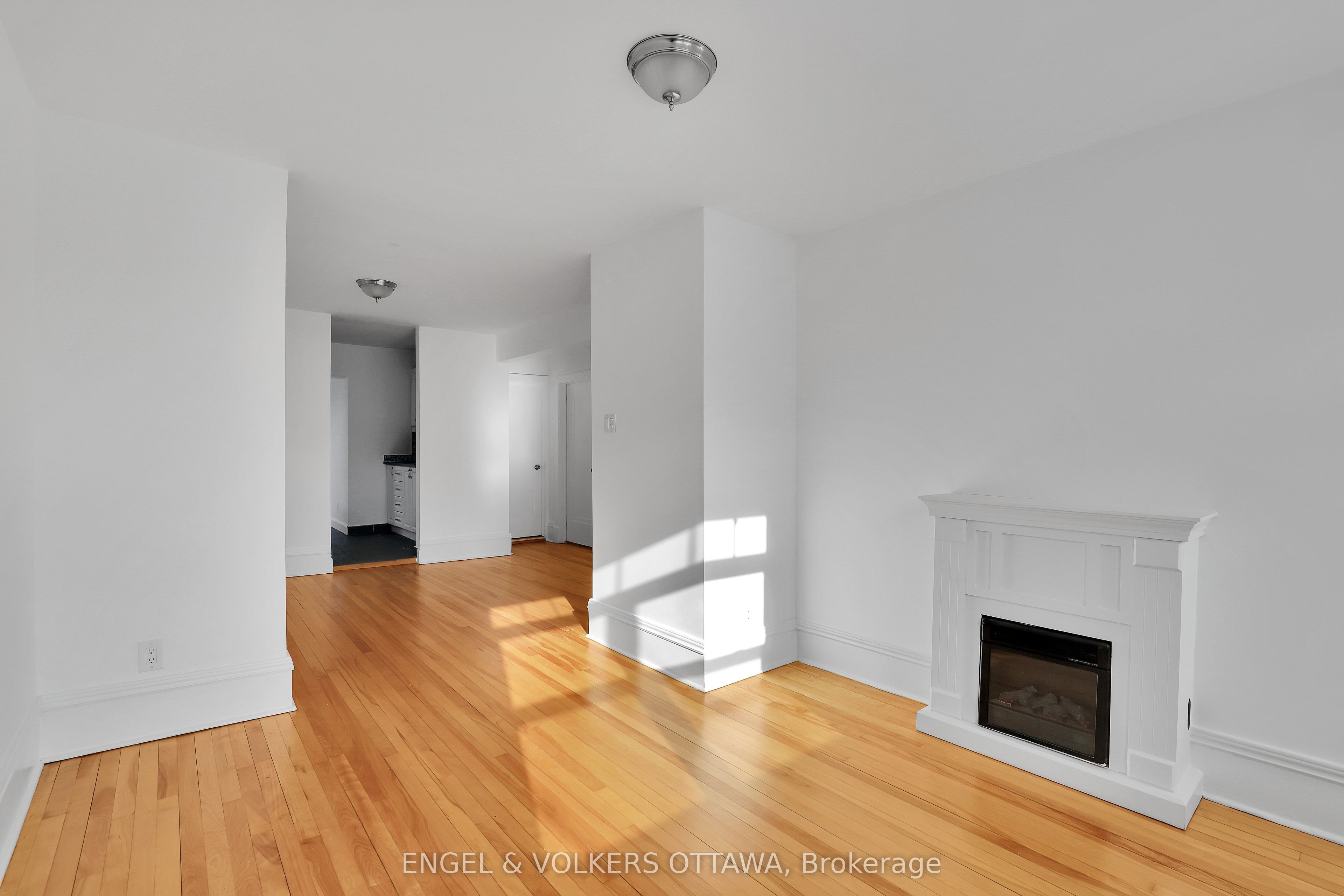 491 Mcleod Street, Ottawa Centre, ON K1R 5P7 photo 5