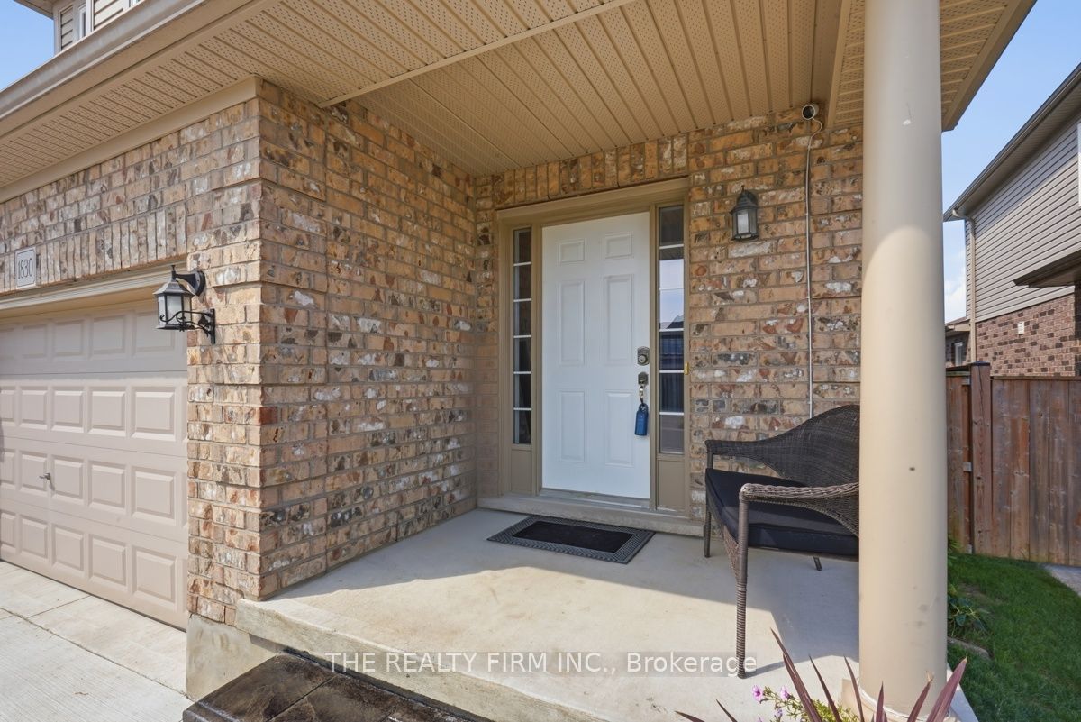 1830 Couldridge Way, London North, ON N6G 5B4 photo 3