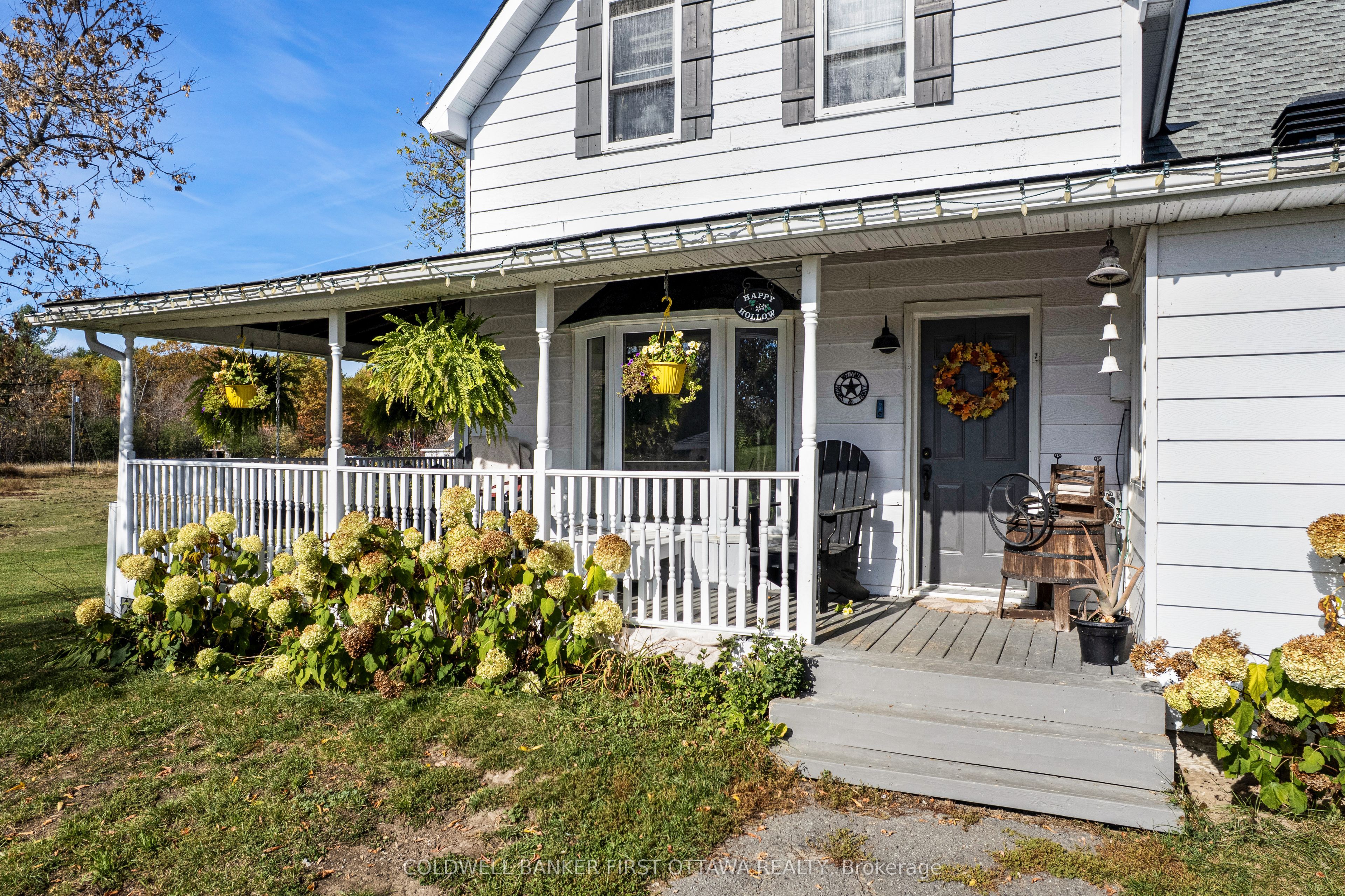 3968 Diamondview Road, Carp - Dunrobin - Huntley - Fitzroy and Area, ON K0A 2H0 photo 3