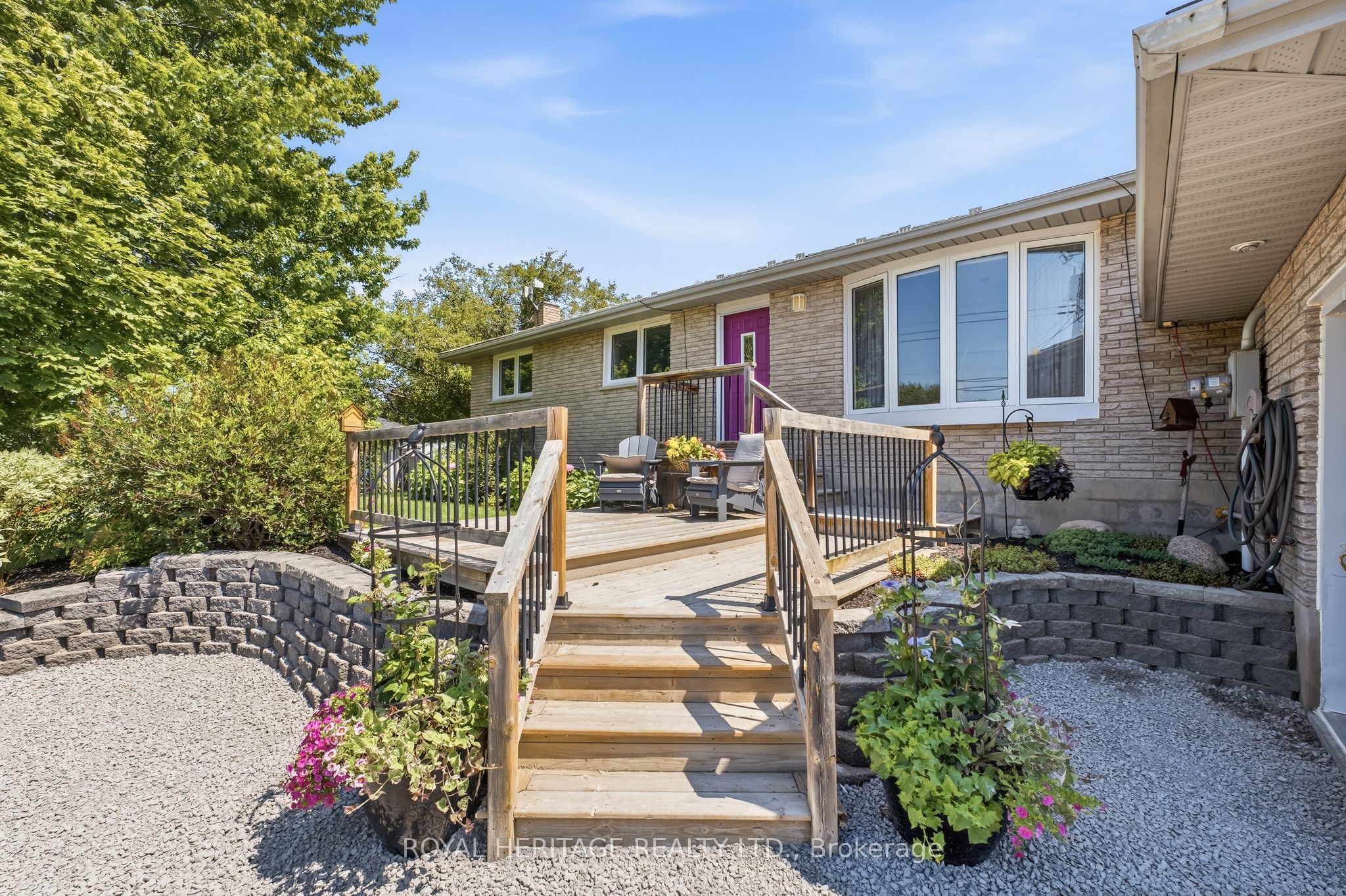 2434 Wallbridge Loyalist Road, Quinte West, ON K0K 2B0 photo 3