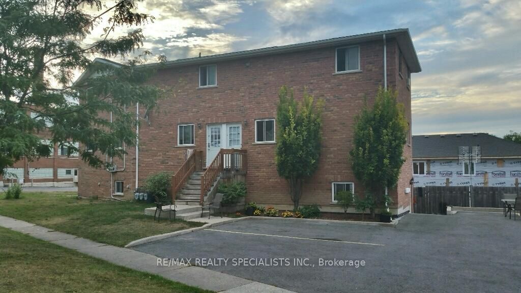 36 Merritt Street 2, St. Catharines, ON L2T 1J3