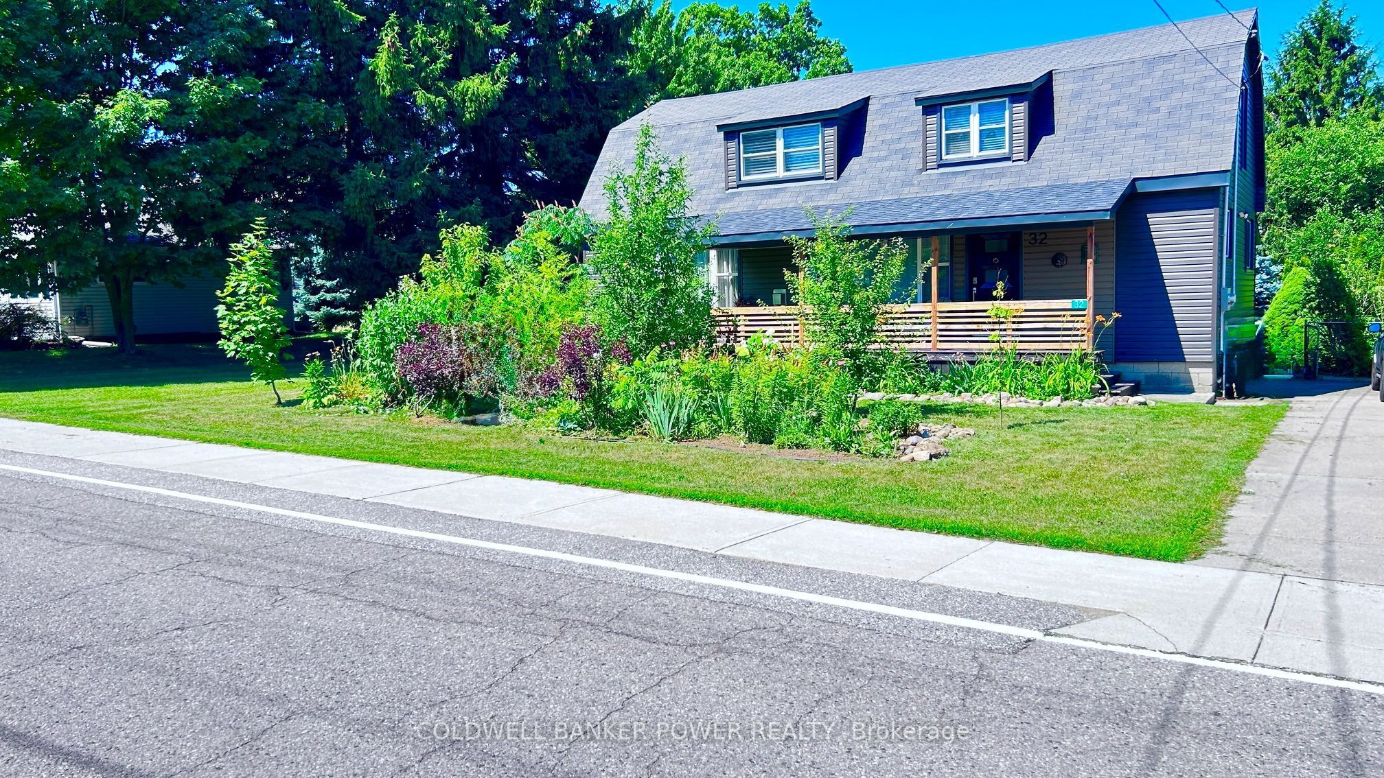32 Ann Street, Lambton Shores, ON N0M 1B0 photo 3