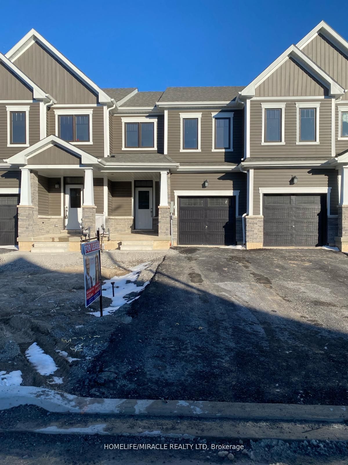 56 Sun Haven Lane, Thorold, ON L2V 0K7 photo 2