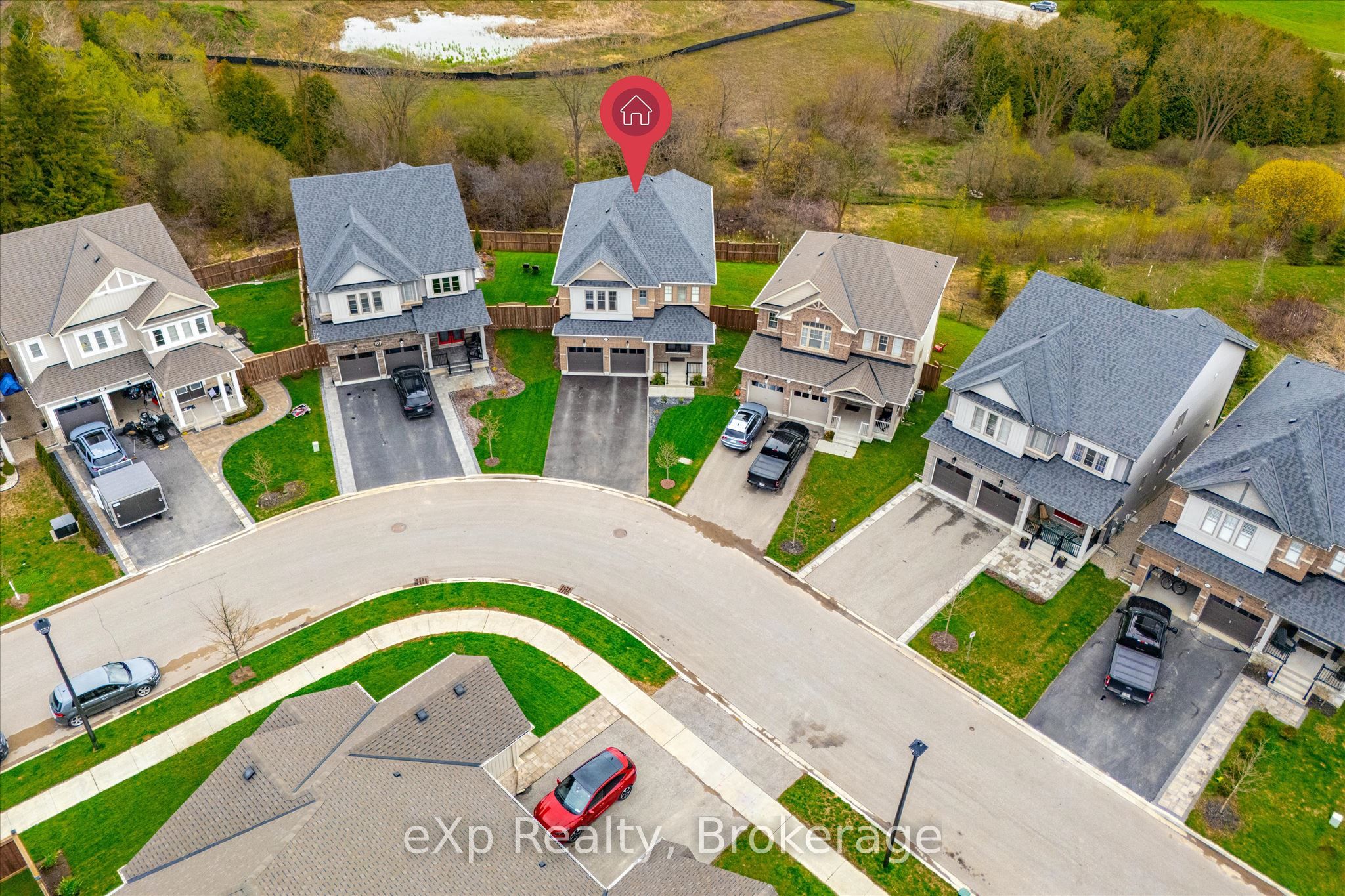 201 McFarlane Crescent, Centre Wellington, ON N1M 0G5 photo 2
