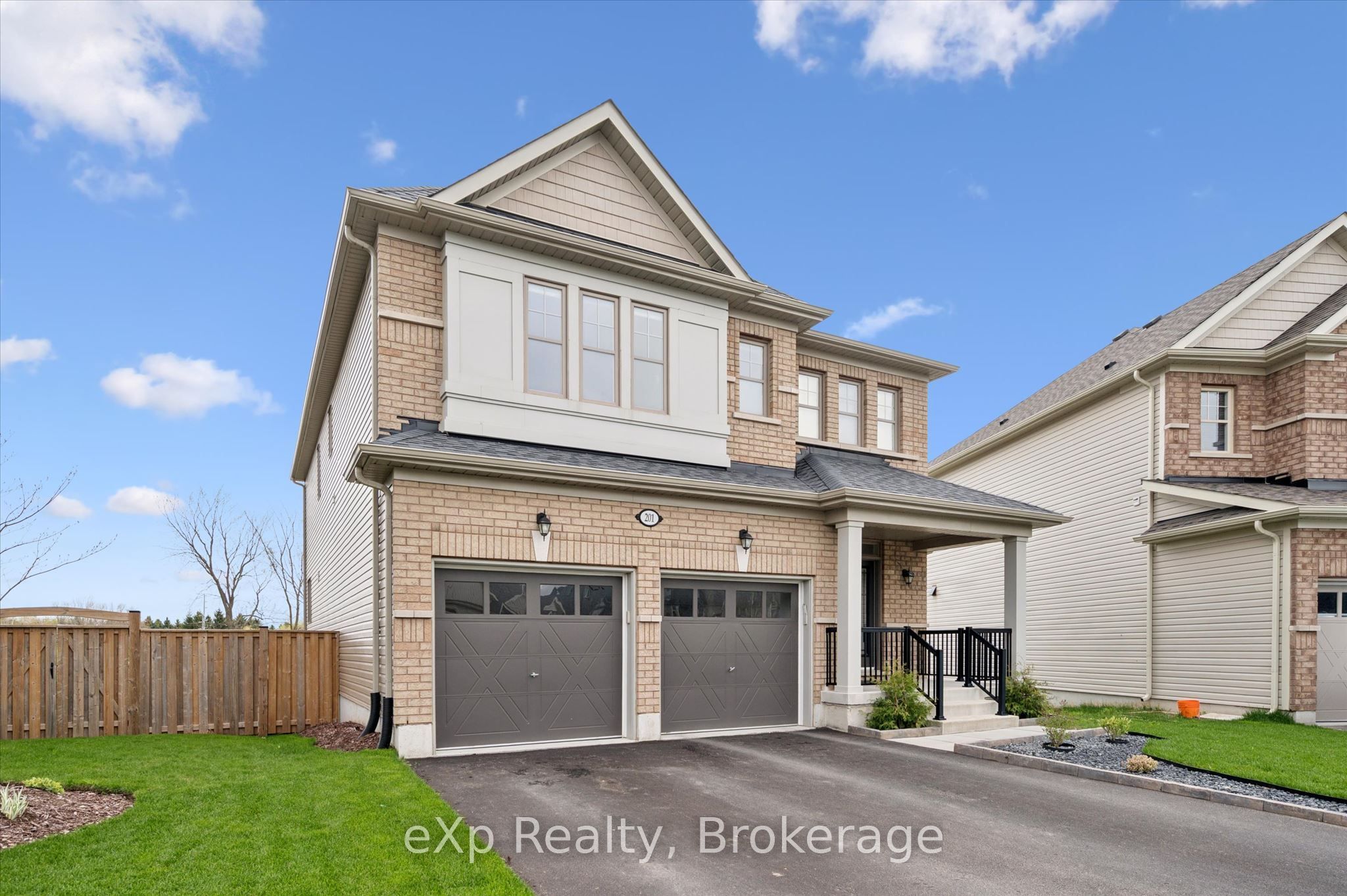 201 McFarlane Crescent, Centre Wellington, ON N1M 0G5 photo 4