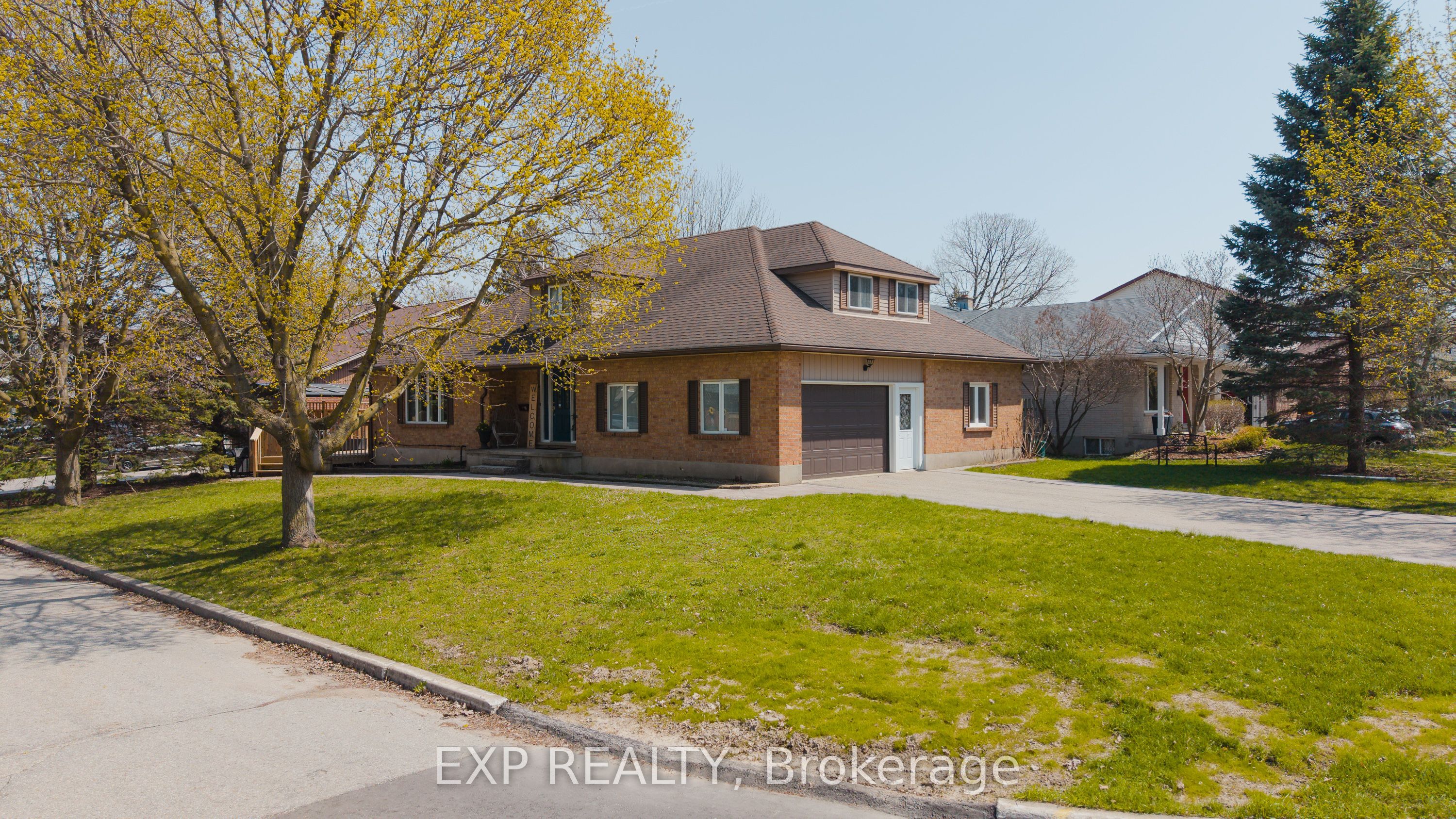 381 Timlock Place, Waterloo, ON N2K 3J2 photo 2
