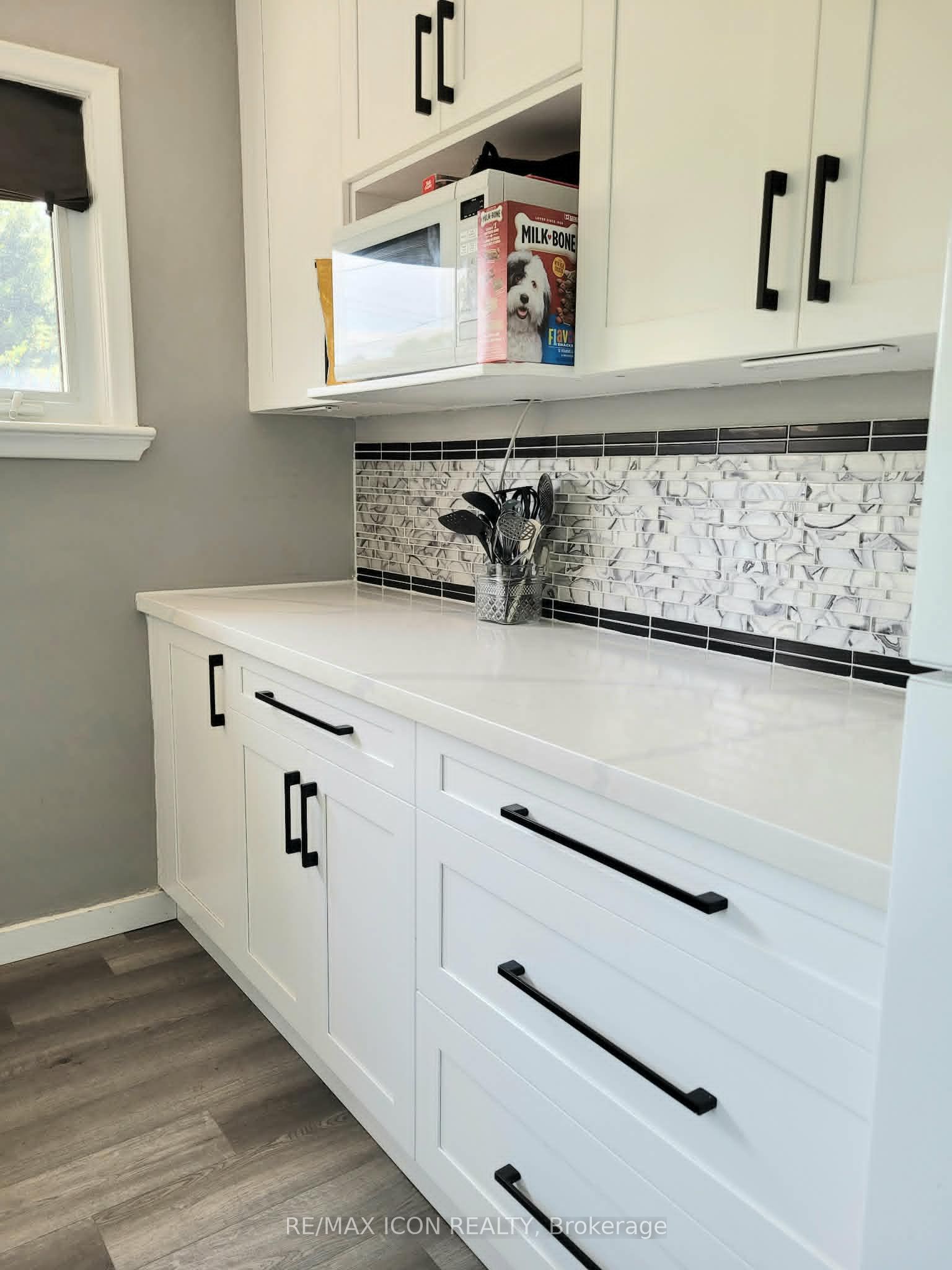 1385 7th Avenue W, Owen Sound, ON N4K 5K5 photo 4