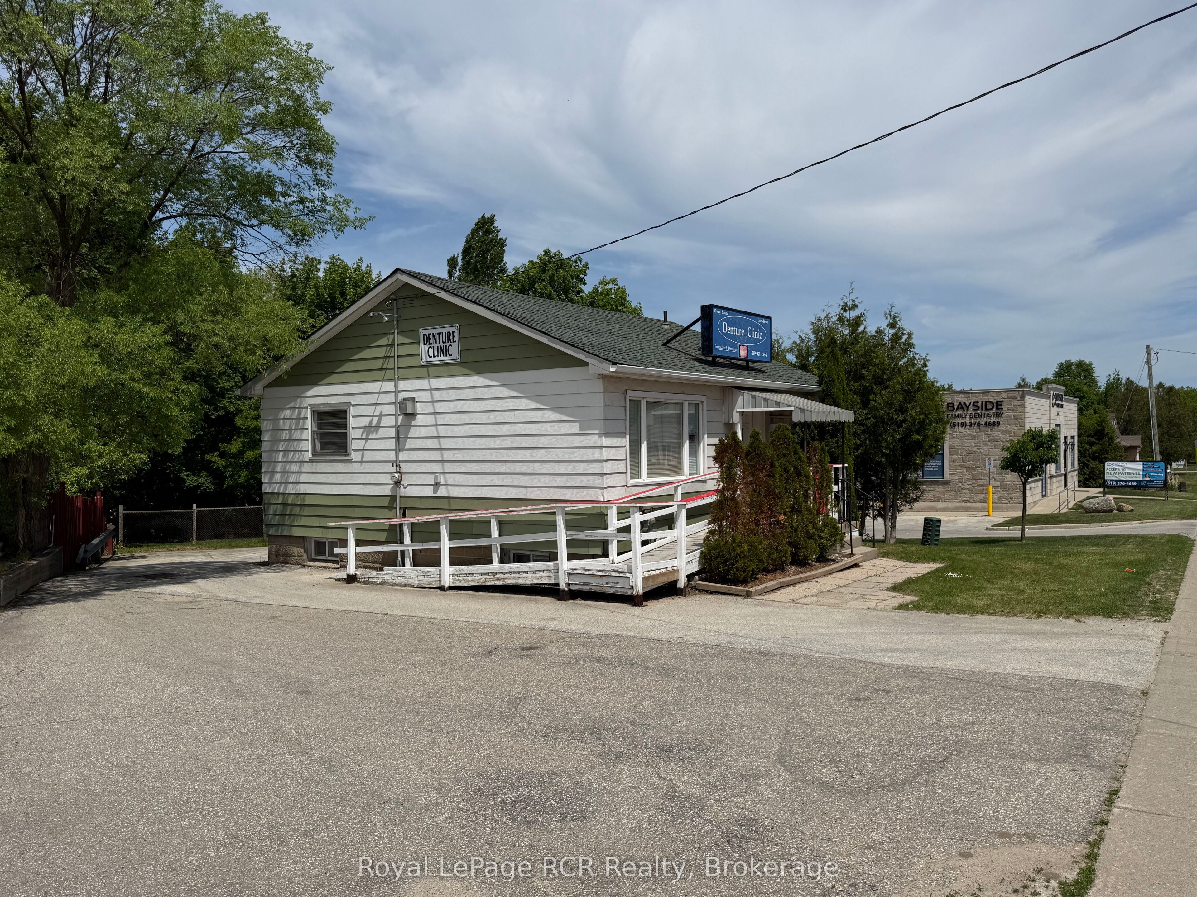 1514 9th Avenue E, Owen Sound, ON N4K 3G1 photo 3