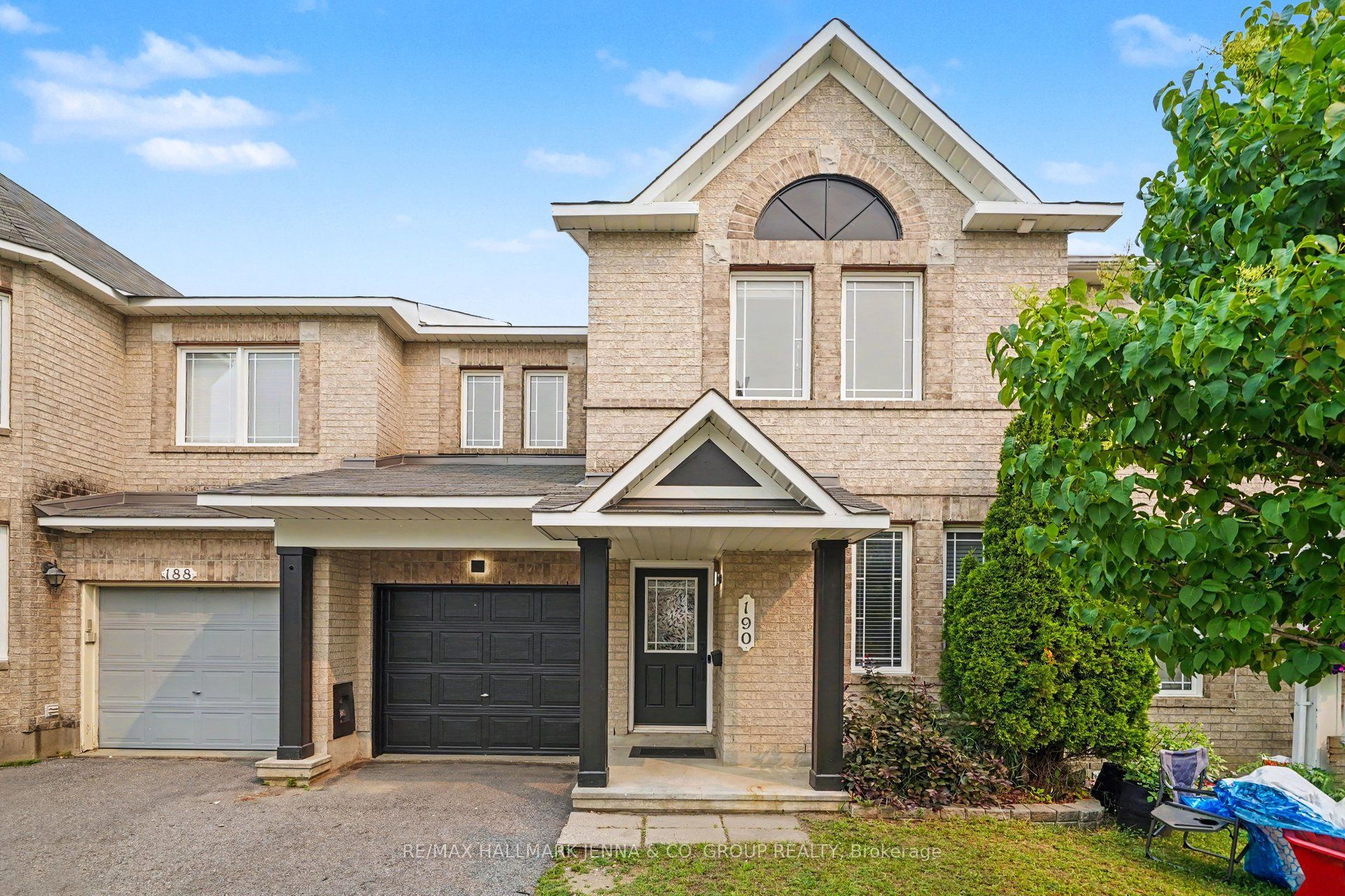 190 Sorento Street, Barrhaven, ON K2J 0B6 photo 2