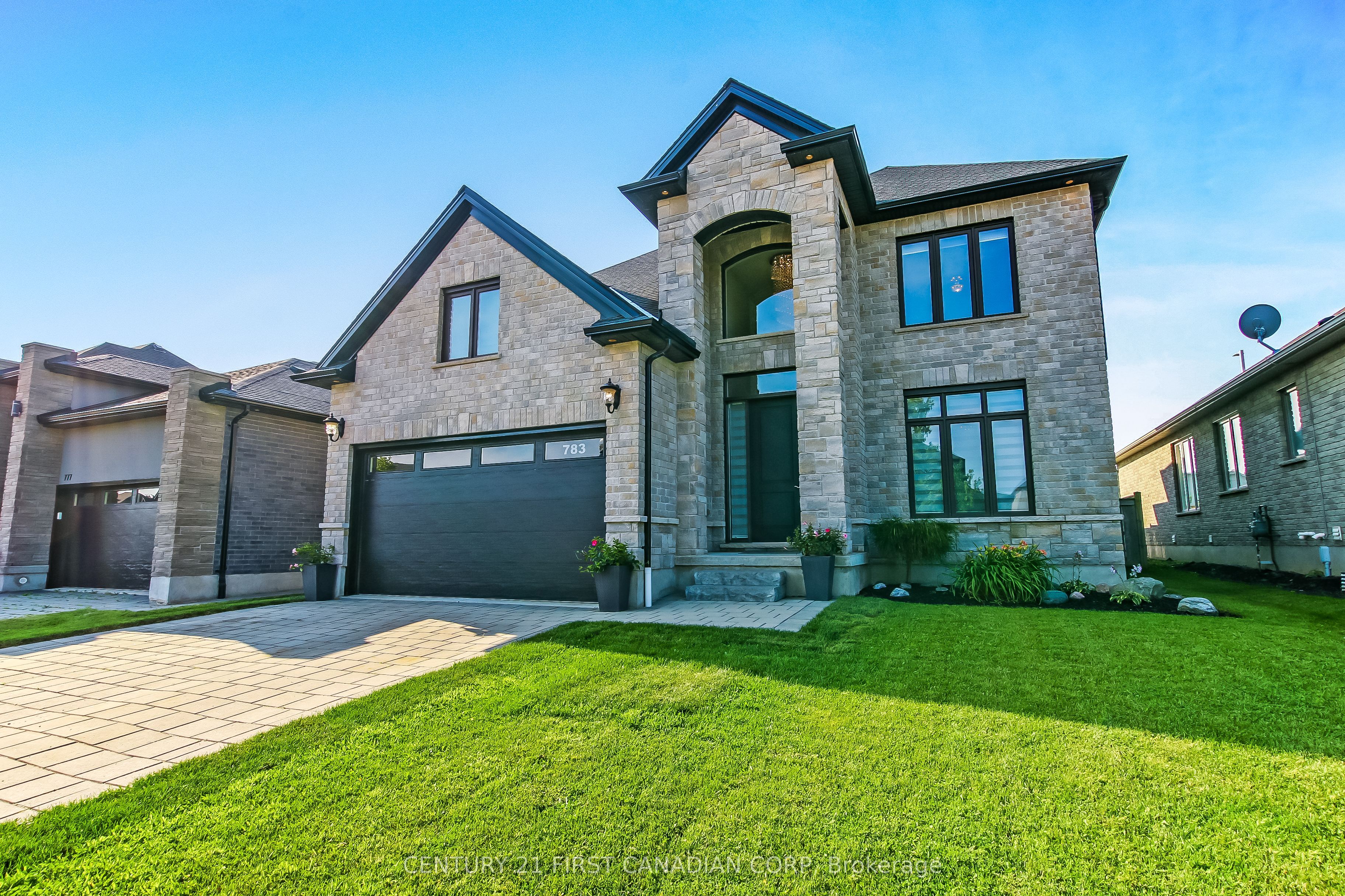 783 Hickoryridge Common, London North, ON N6G 0M8 photo 2