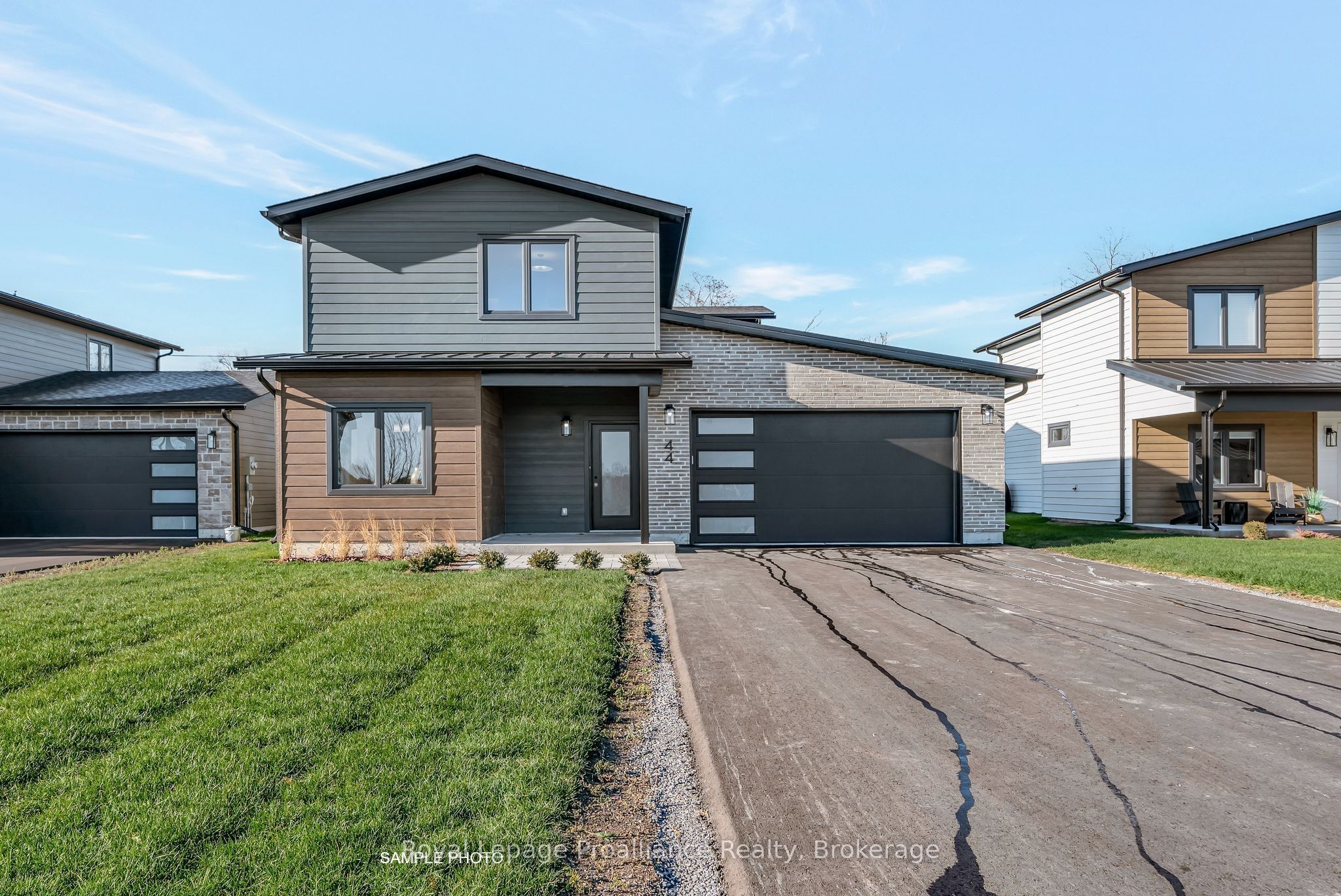 32 Fraser Drive, Quinte West, ON K0K 1E0