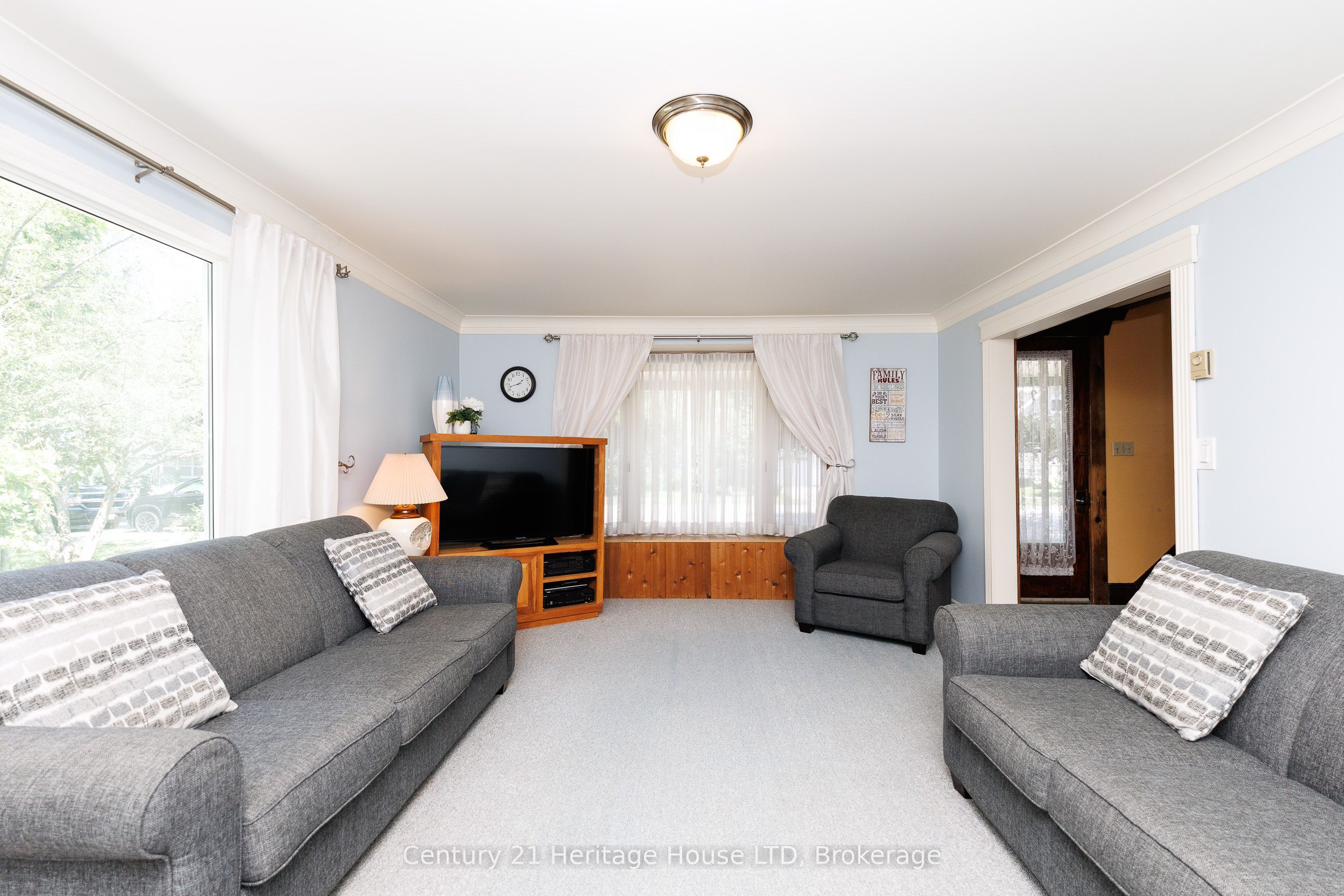 187 South Mill Street, Fort Erie, ON L0S 1N0 photo 3