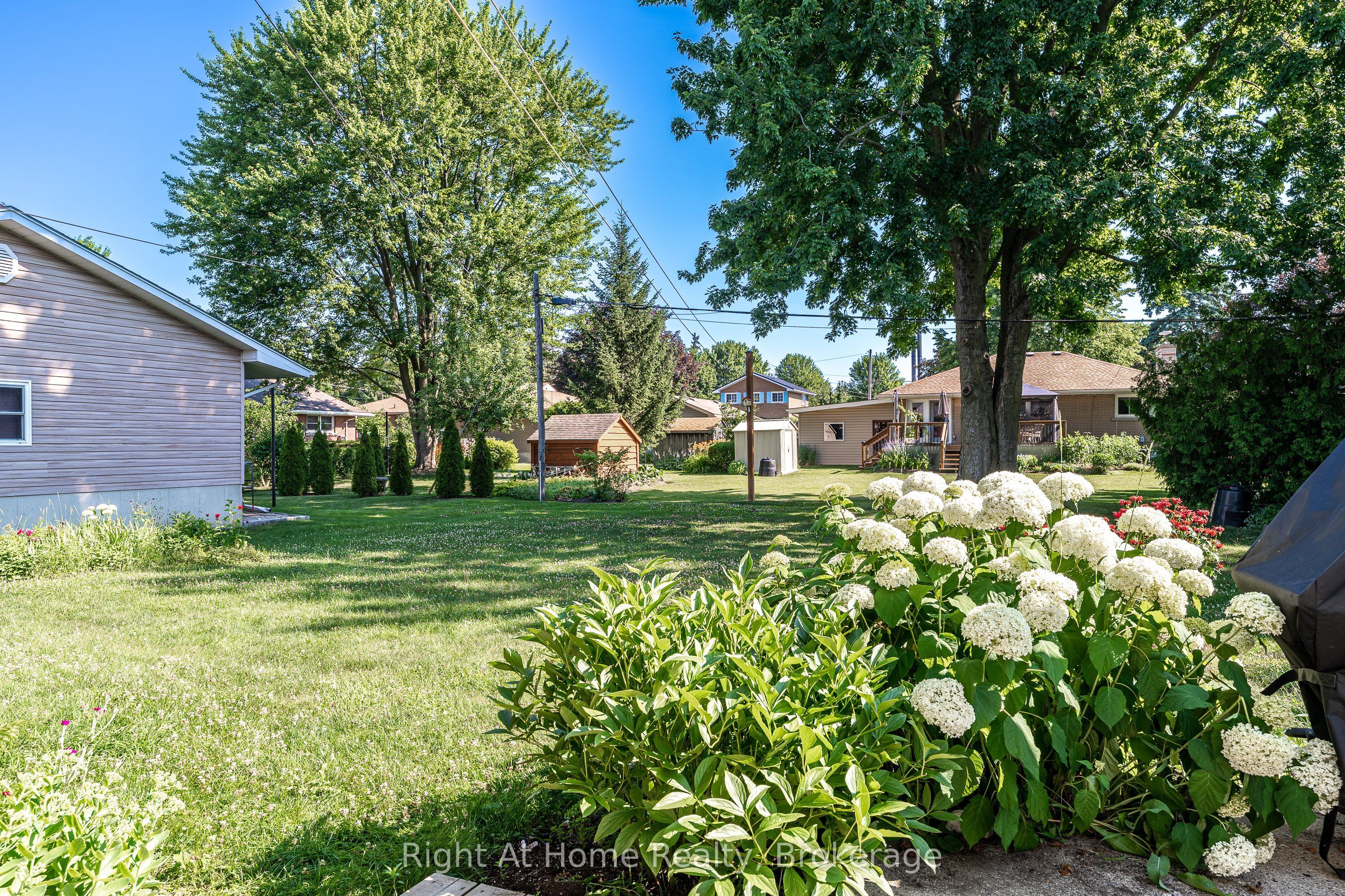 202 Easson Street, Stratford, ON N5A 1N5 photo 3