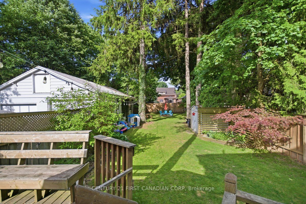 968 COLBORNE Street, London East, ON N6A 4A6 photo 3