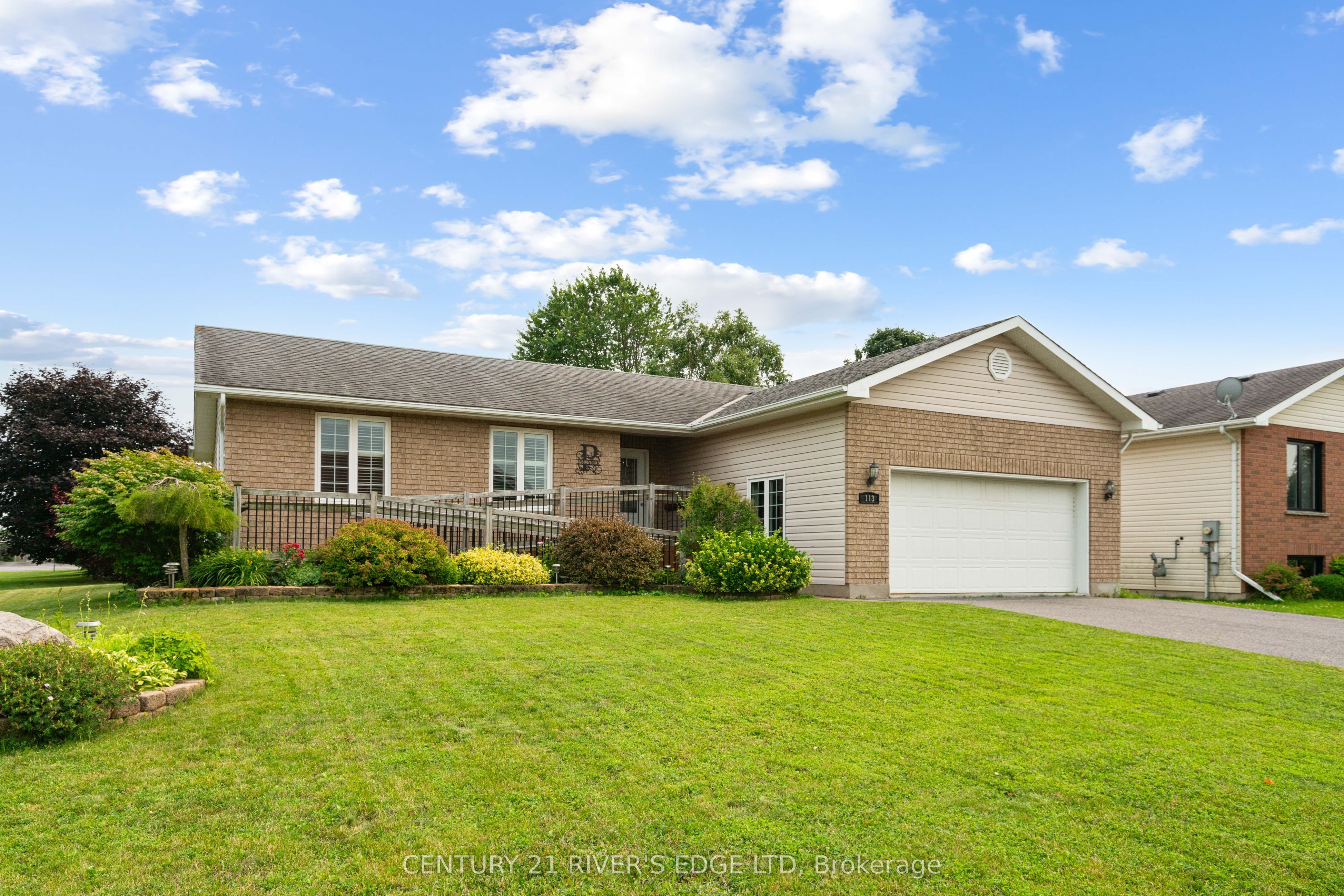 113 Blake's Crescent, South Dundas, ON K0C 1X0 photo 2