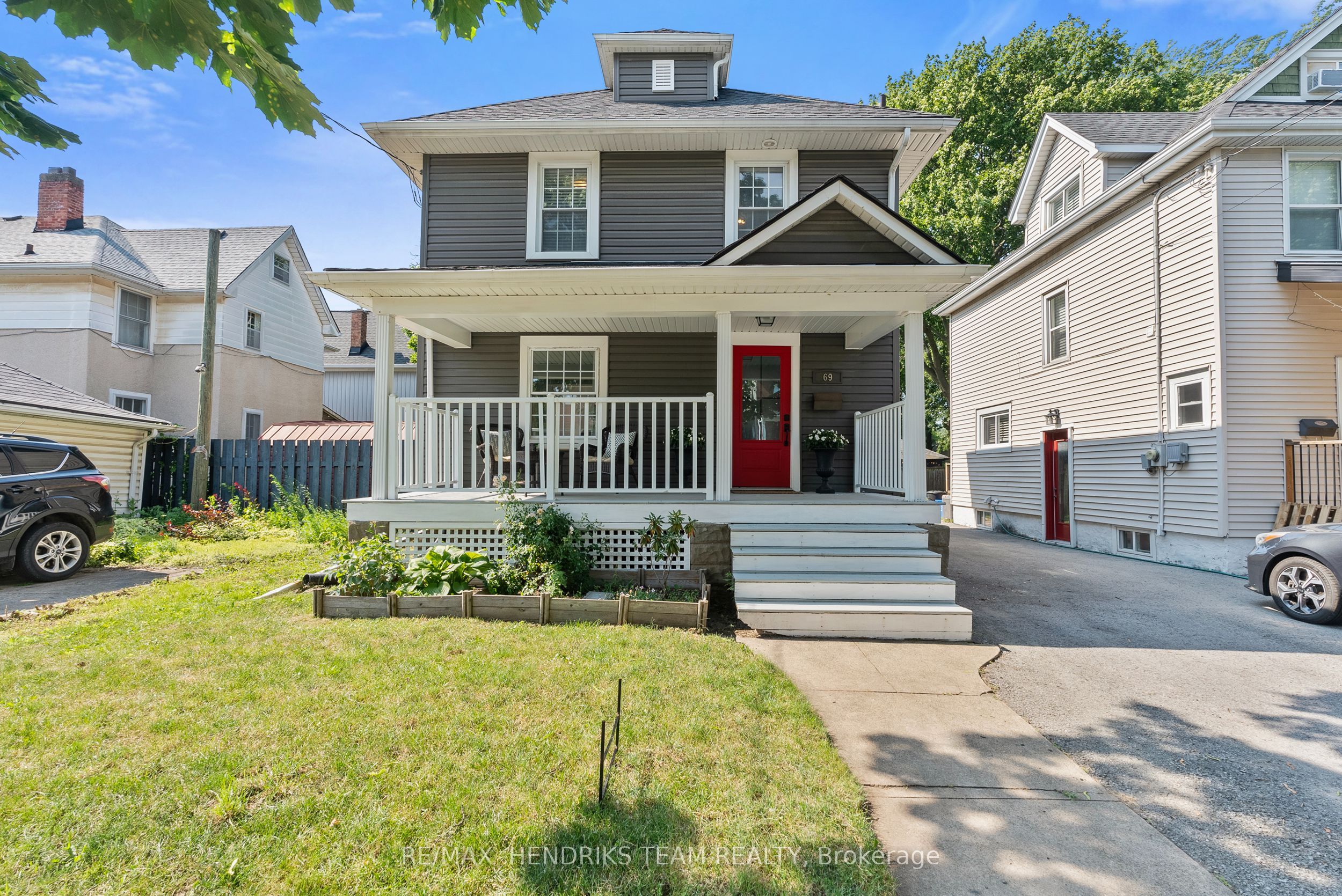69 Chaplin Avenue, St. Catharines, ON L2R 2E8 photo 3