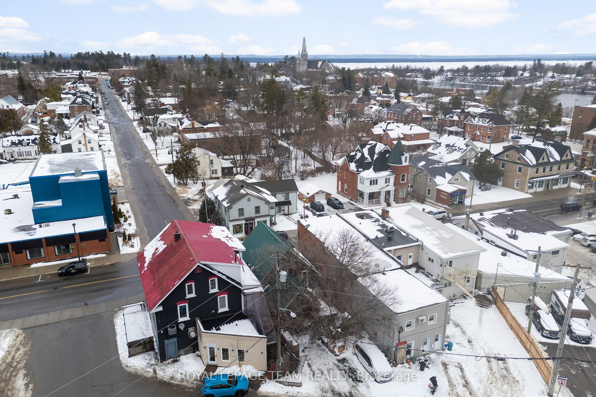 56 Madawaska Street, Arnprior, ON K7S 1R9 photo 4