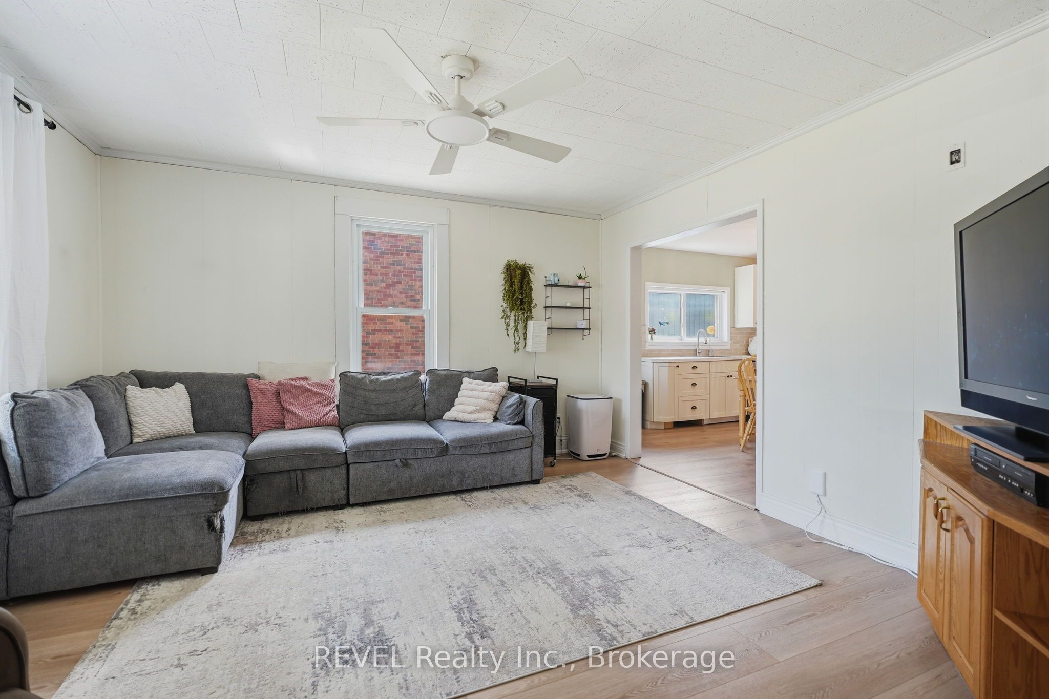 41 Cross Street, Port Colborne, ON L3K 1K8 photo 4