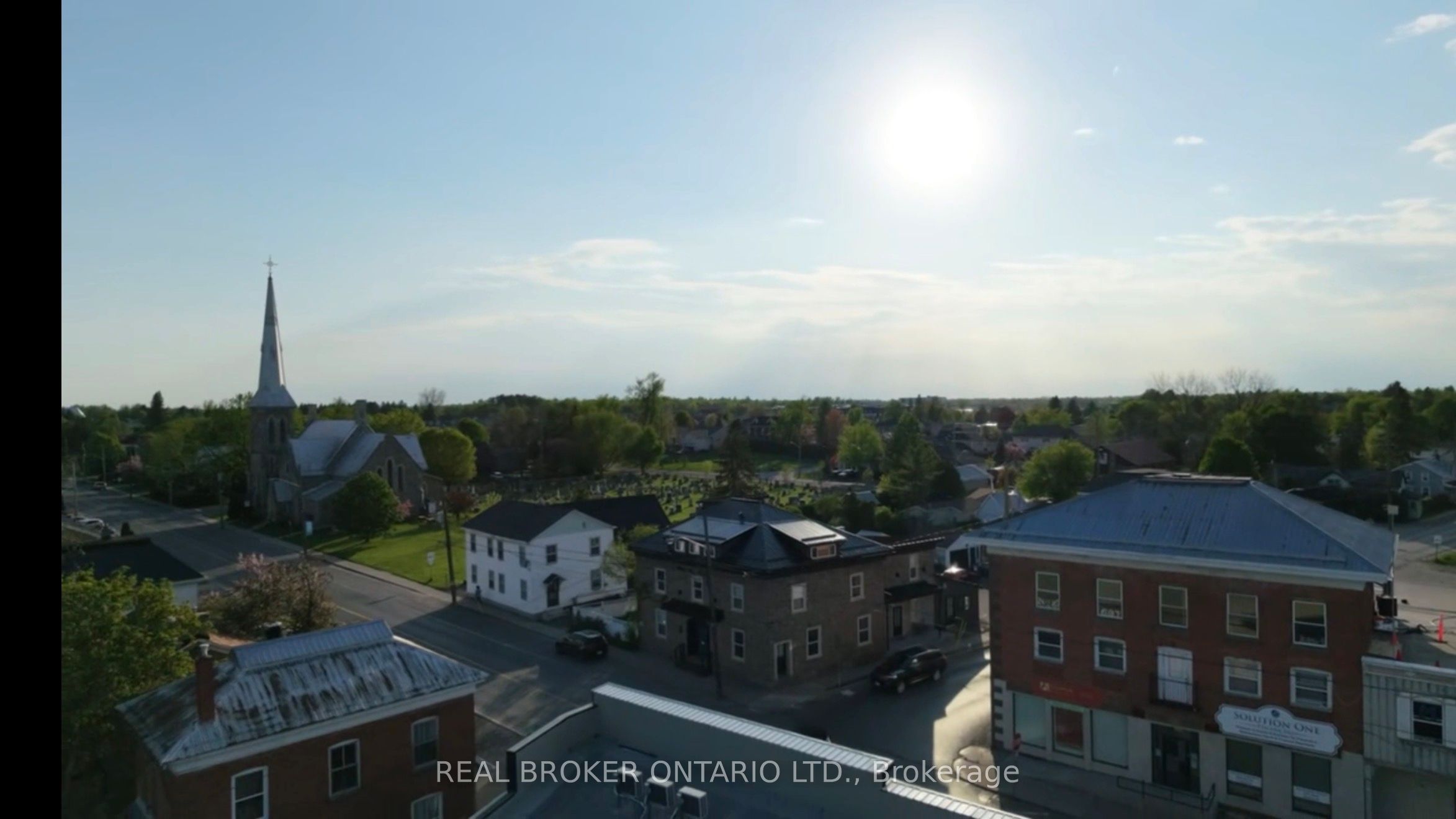 8 Clothier Street 3, North Grenville, ON K0G 1J0 photo 3
