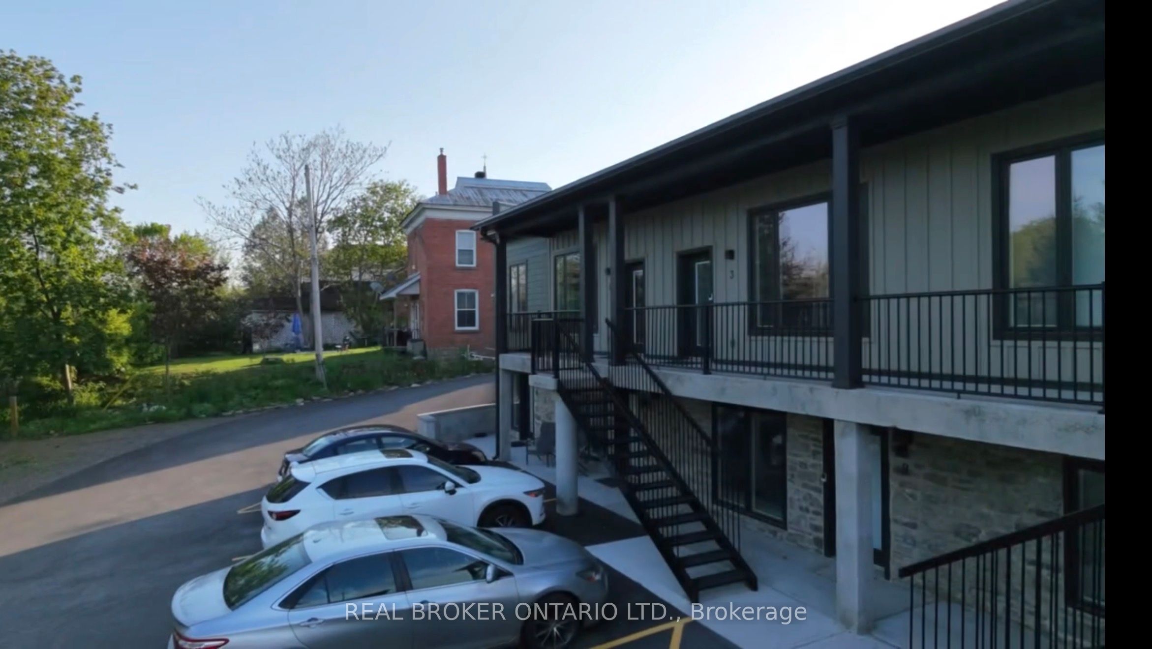 8 Clothier Street 3, North Grenville, ON K0G 1J0 photo 5