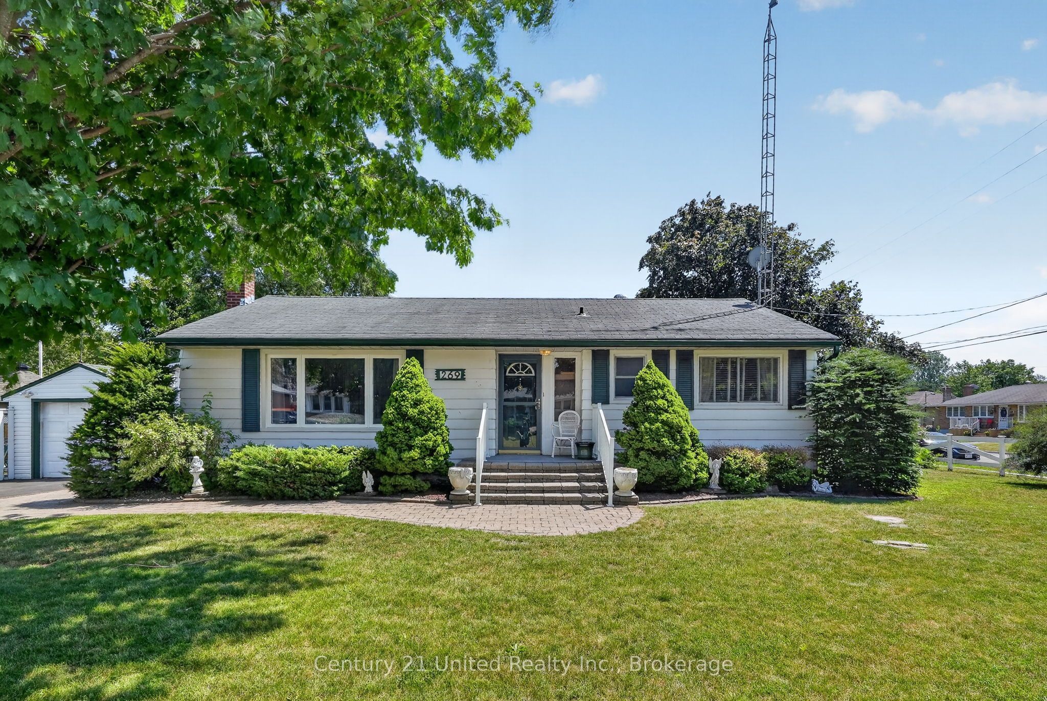 269 Nickerson Drive, Cobourg, ON K9A 1A7 photo 2