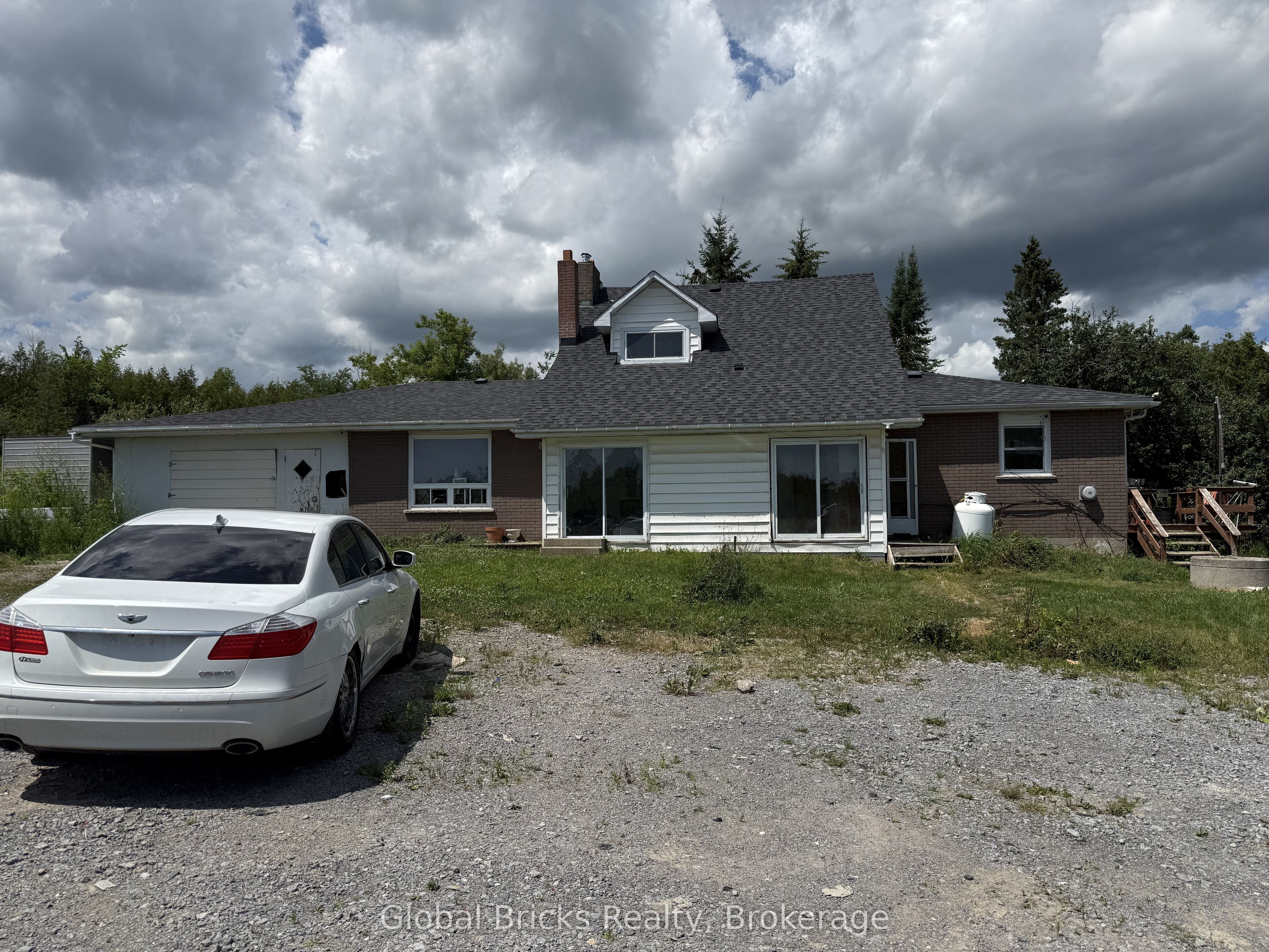 2420 Providence Line, Otonabee-South Monaghan, ON K9J 6X8