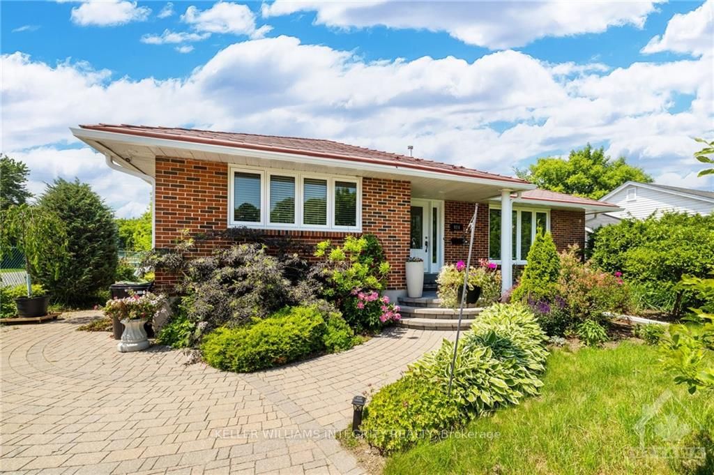 924 REX Avenue, McKellar Heights - Glabar Park and Area, ON K2A 2P7 photo 3