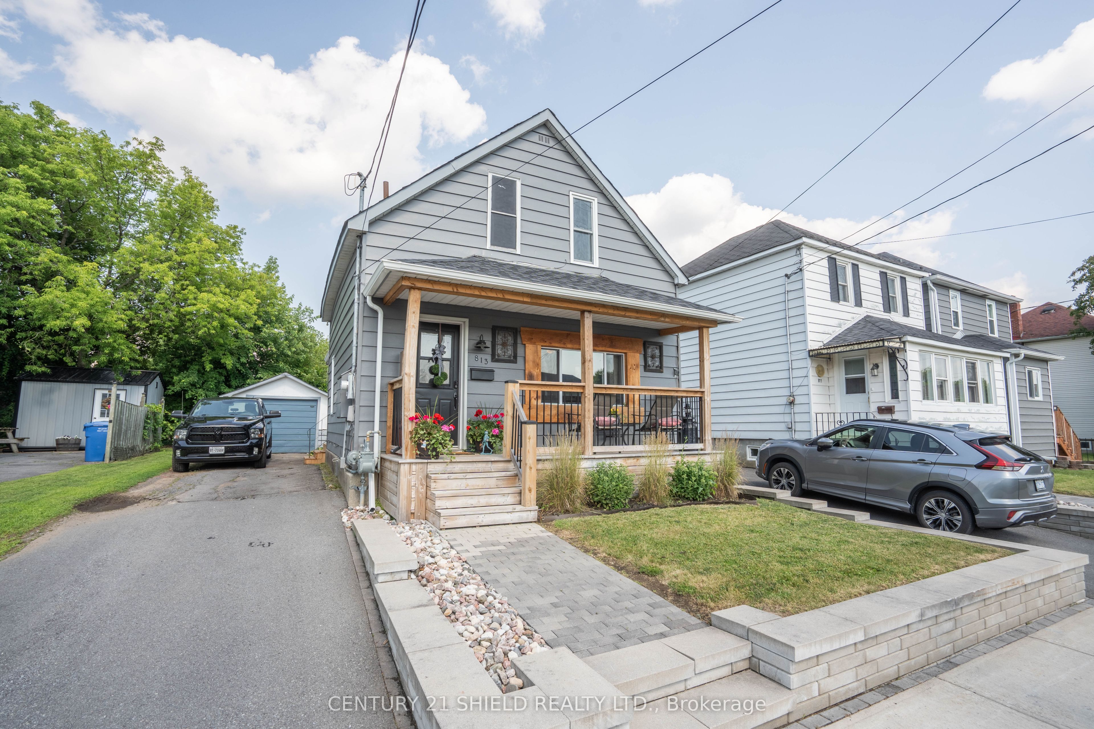813 York Street, Cornwall, ON K6J 4A7