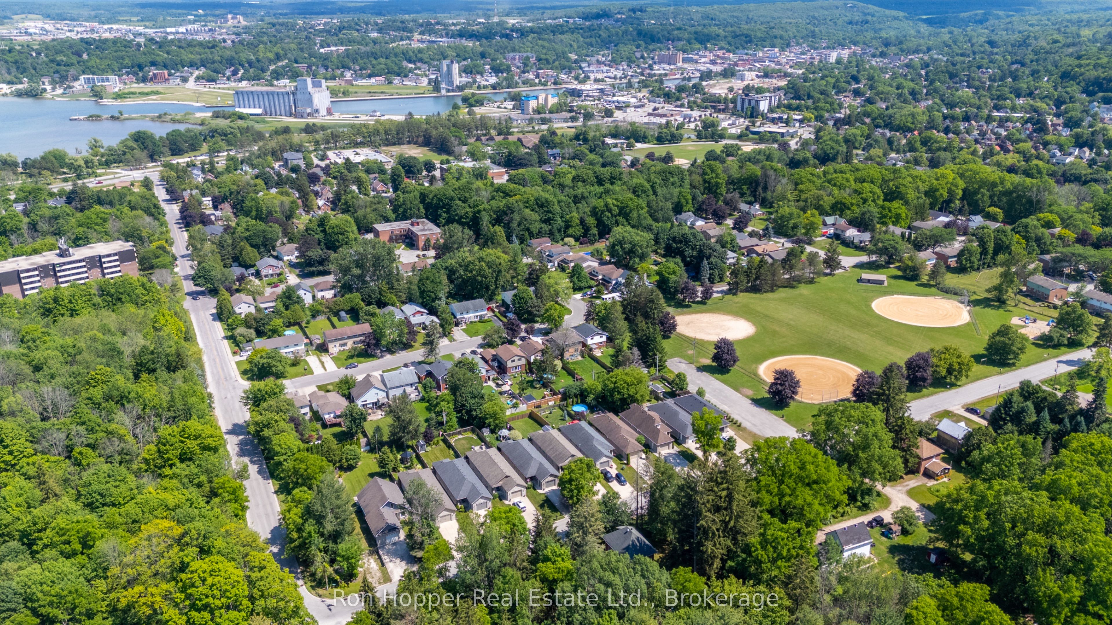 1895 8th Avenue W, Owen Sound, ON N4K 0A7 photo 3