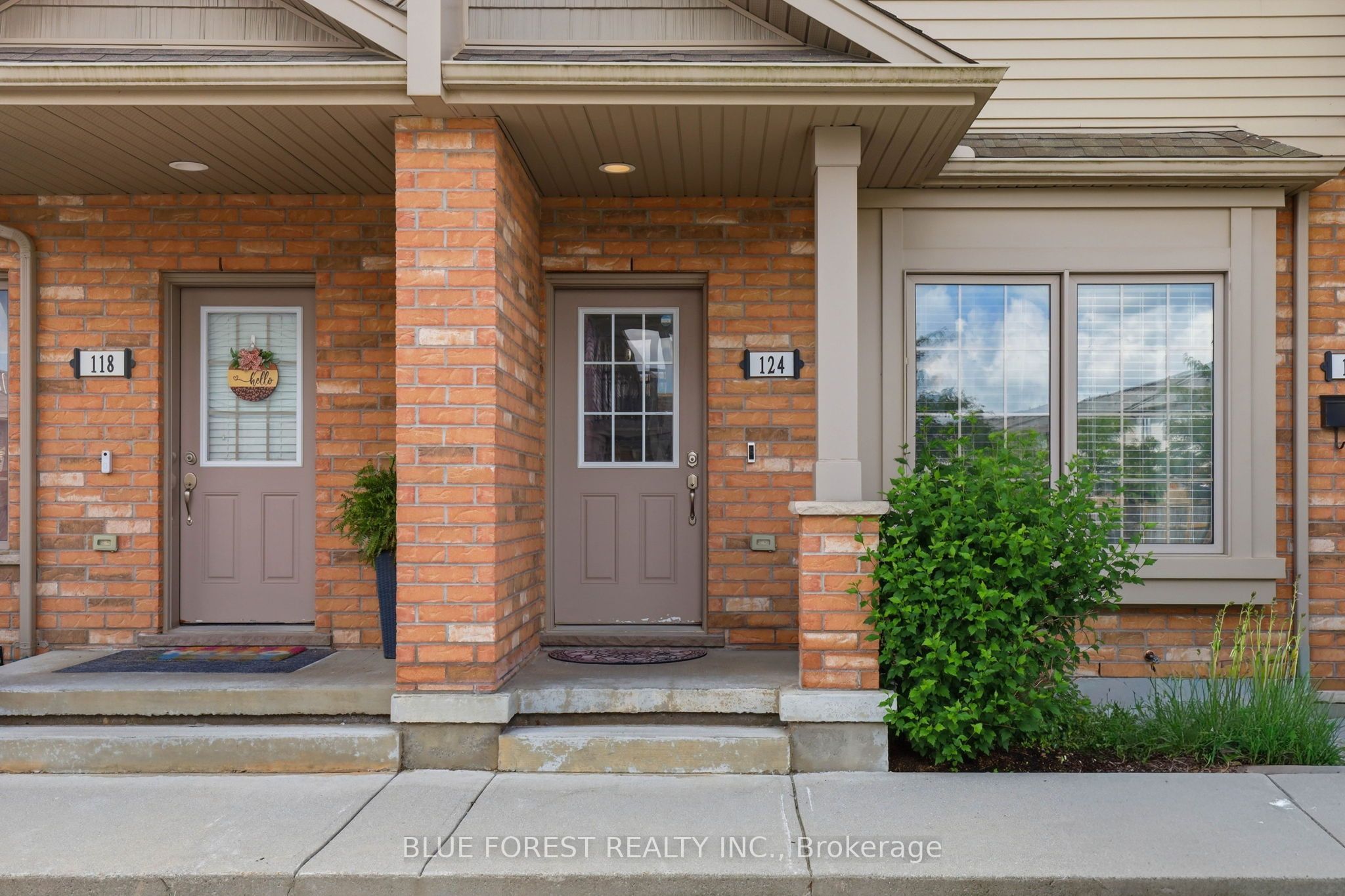 3320 Meadowgate Boulevard 124, London South, ON N6M 0A7 photo 2