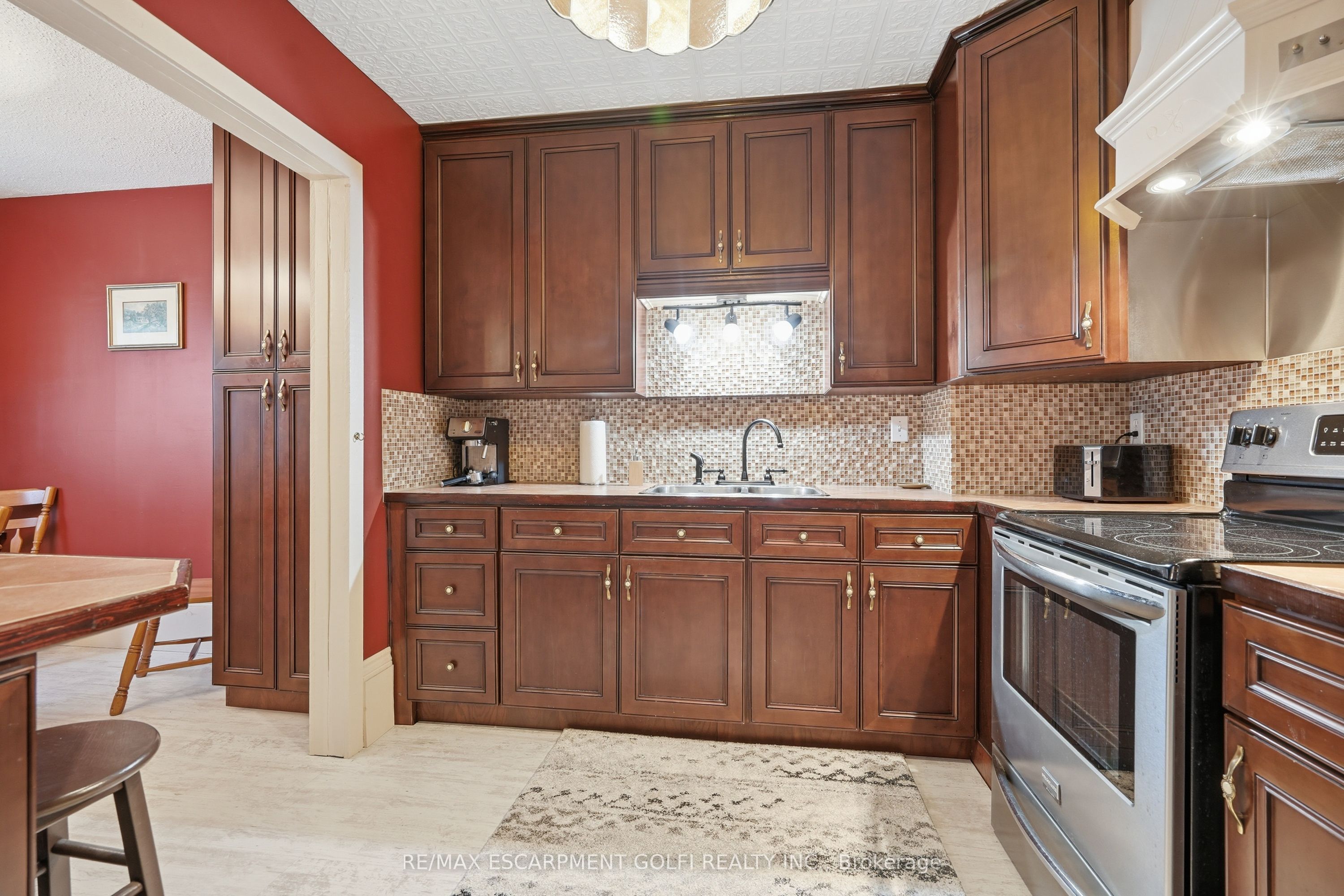 185 DENISTOUN Street 5, Welland, ON L3C 6J6 photo 5