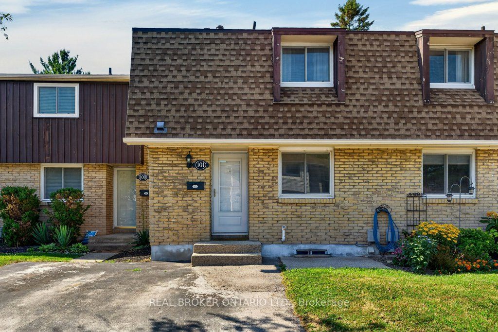 50 Lakeshore Road 101, St. Catharines, ON L2N 6P8 photo 2