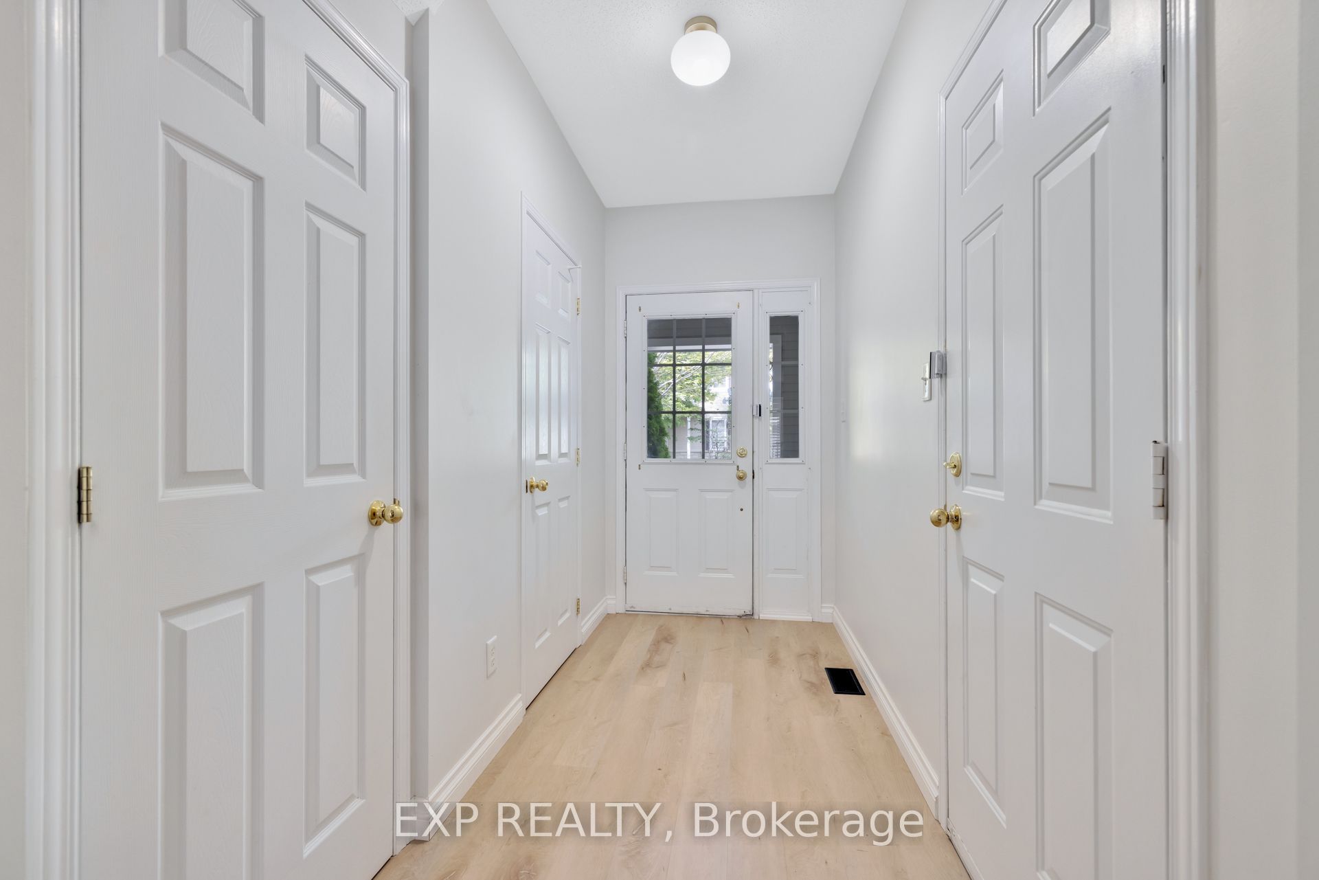 210 WABISKAW Private, Barrhaven, ON K2J 0E6 photo 4