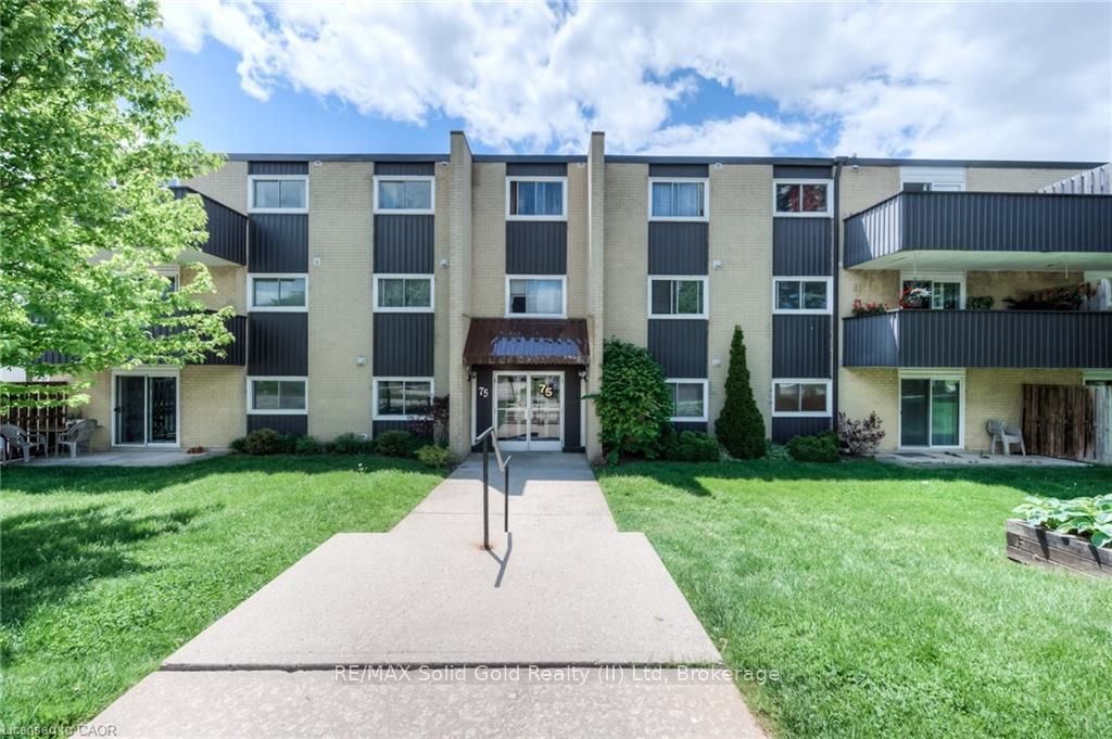 75 Hazelglen Drive 308, Kitchener, ON N2M 2E2 photo 2