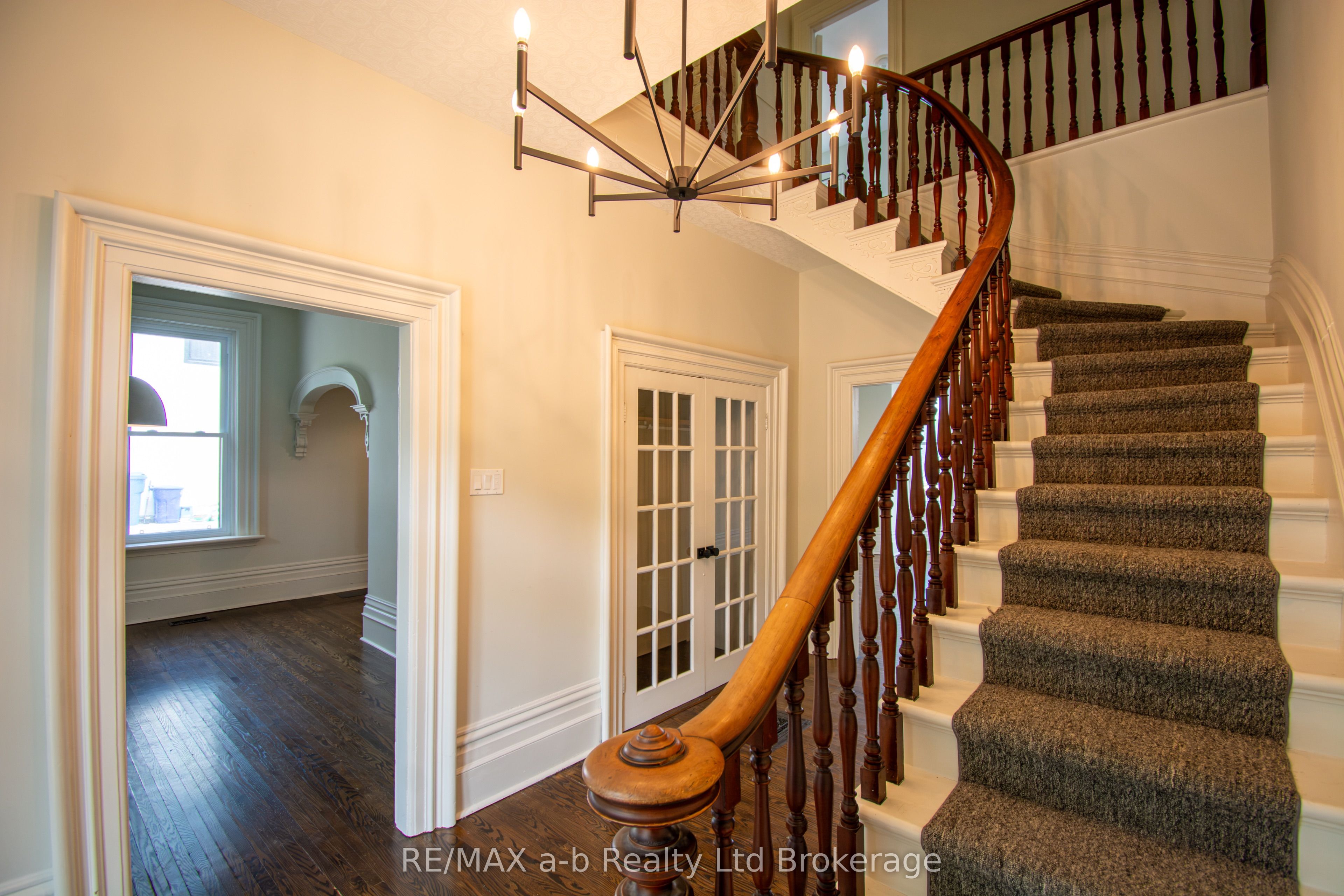 66 Daly Avenue 3, Stratford, ON N5A 1B8 photo 4