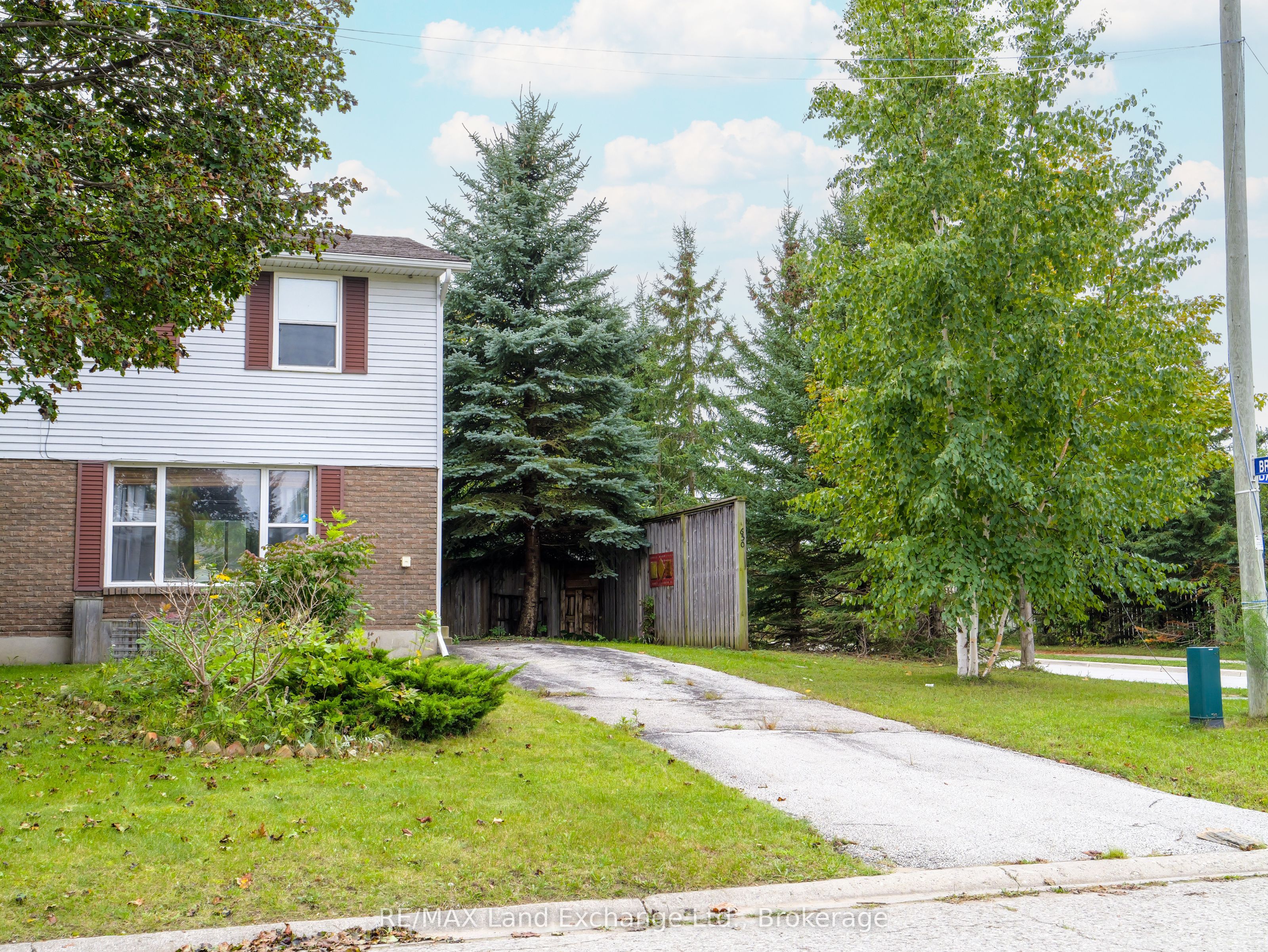 650 Barnes Avenue, Saugeen Shores, ON N0H 2C1 photo 2
