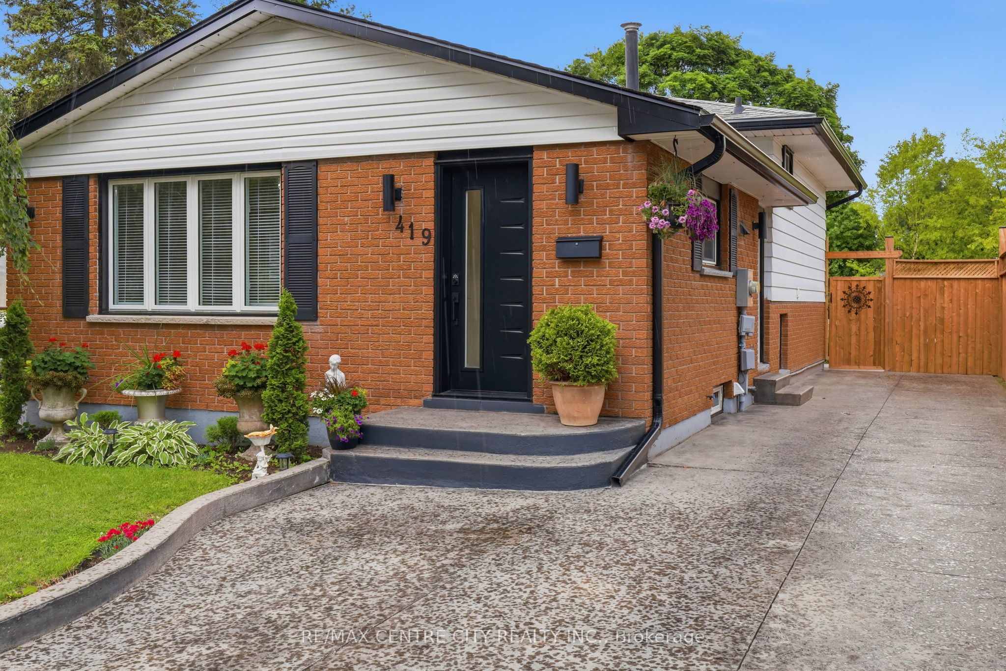 419 Ferndale Avenue, London South, ON N6C 2Y9 photo 2