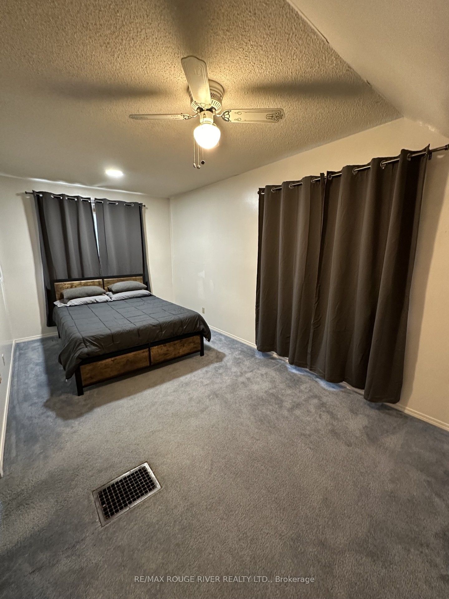 172 Ray Boulevard, Thunder Bay, ON P7B 4C7 photo 2