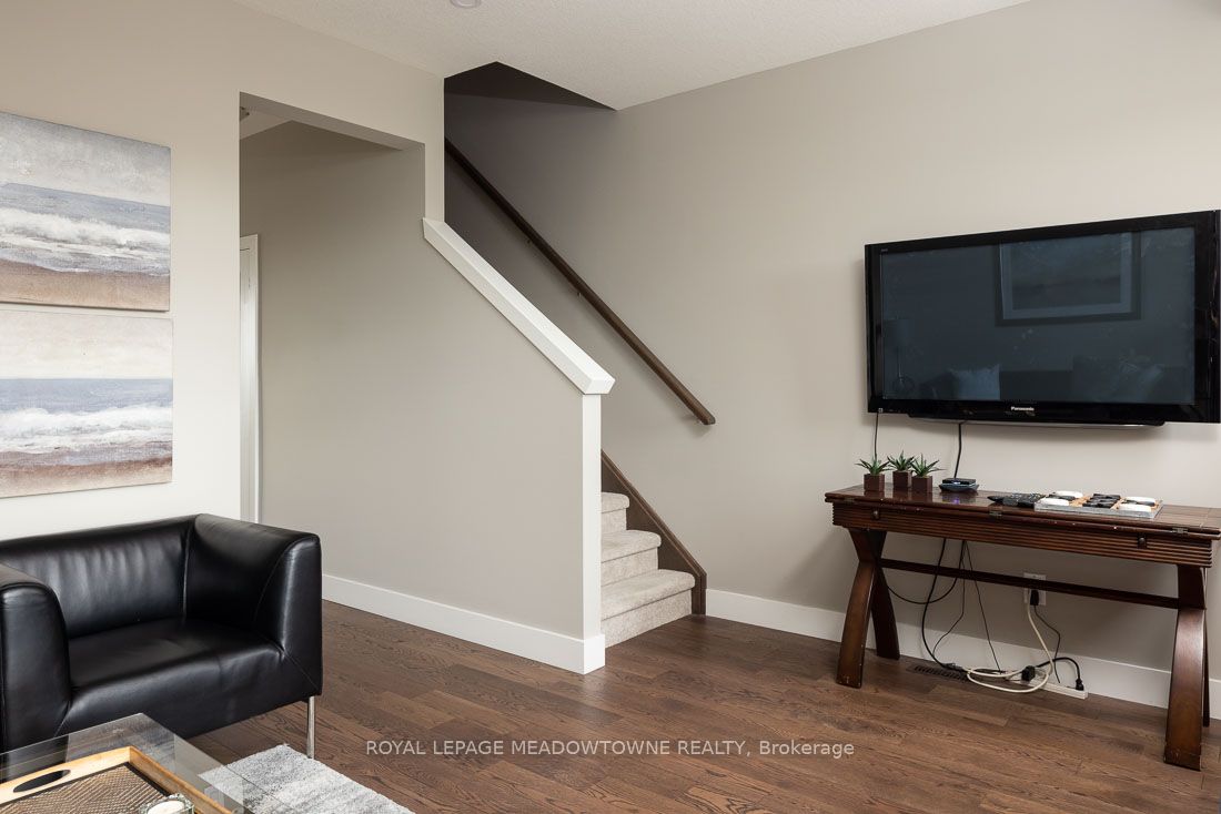 2144 Meadowgate Boulevard, London South, ON N6M 0H5 photo 5