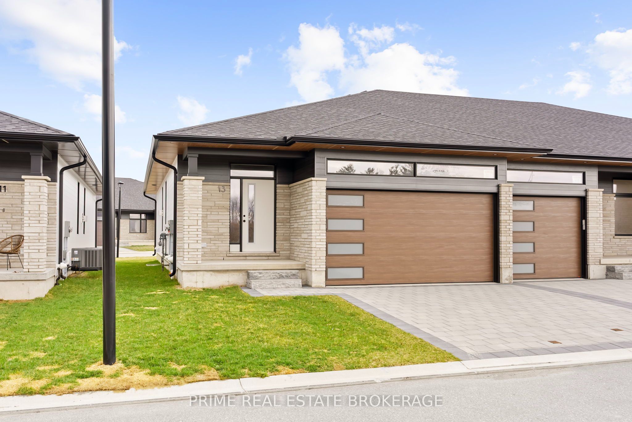13 Coastal Crescent 70, Lambton Shores, ON N0M 1T0 photo 2