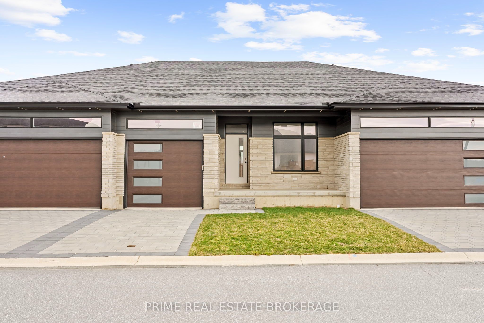 21 Coastal Crescent 66, Lambton Shores, ON N0M 1T0