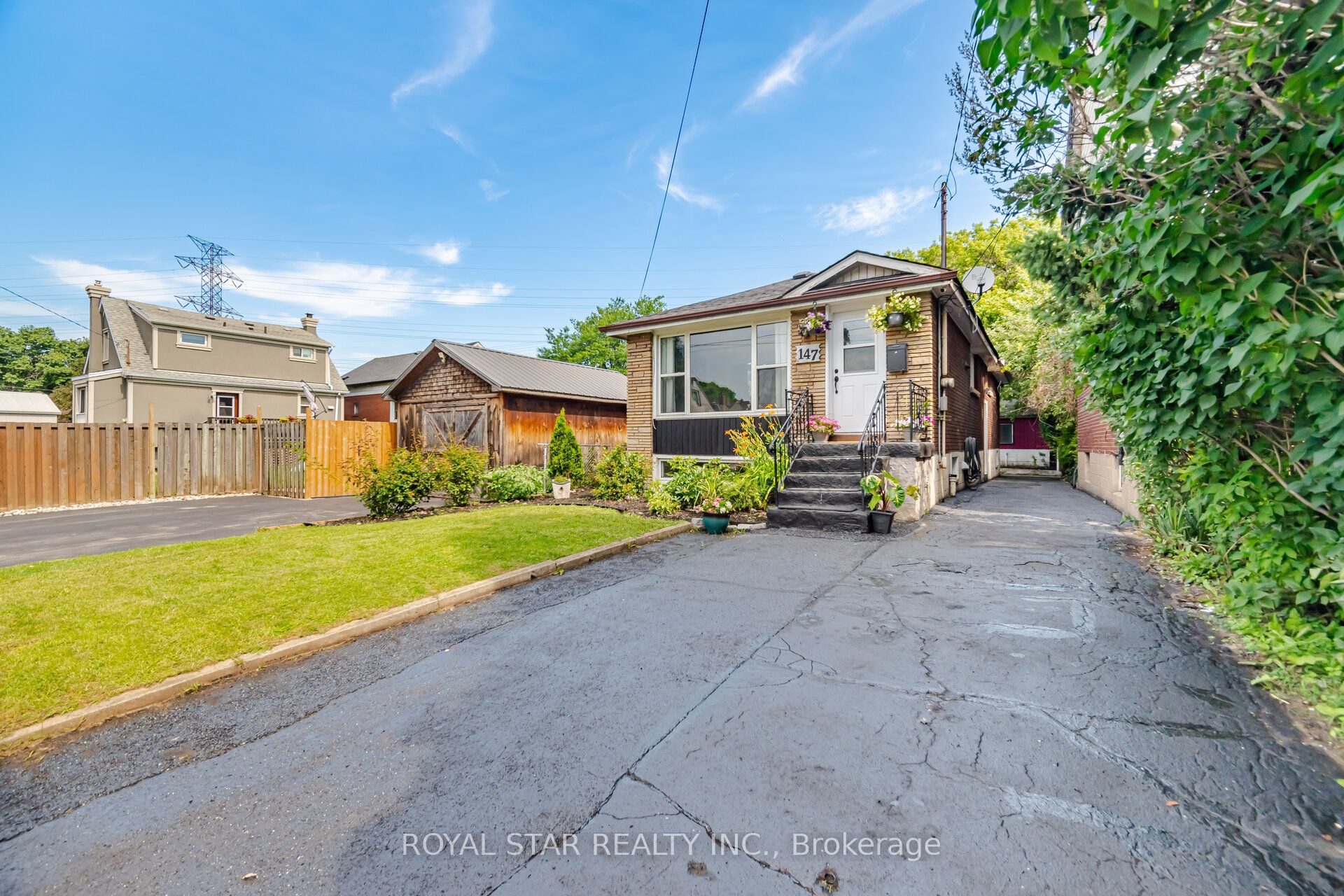 147 Grace Avenue, Hamilton, ON L8H 3W9 photo 3