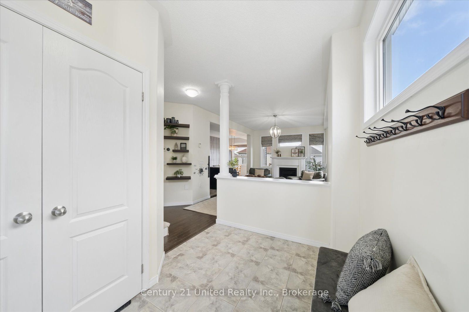425 Florence Drive, Peterborough, ON K9J 0H7 photo 5
