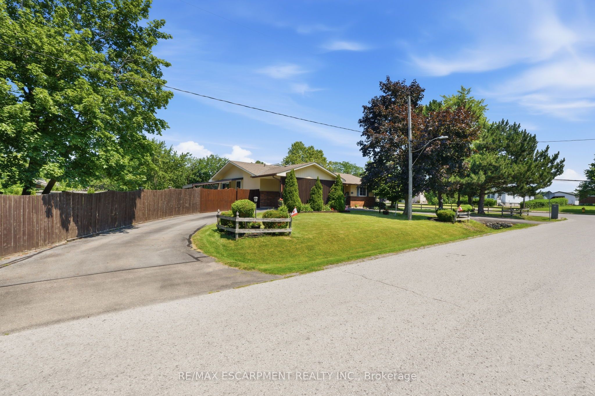 2A Valley Road, St. Catharines, ON L2S 1Y6 photo 2