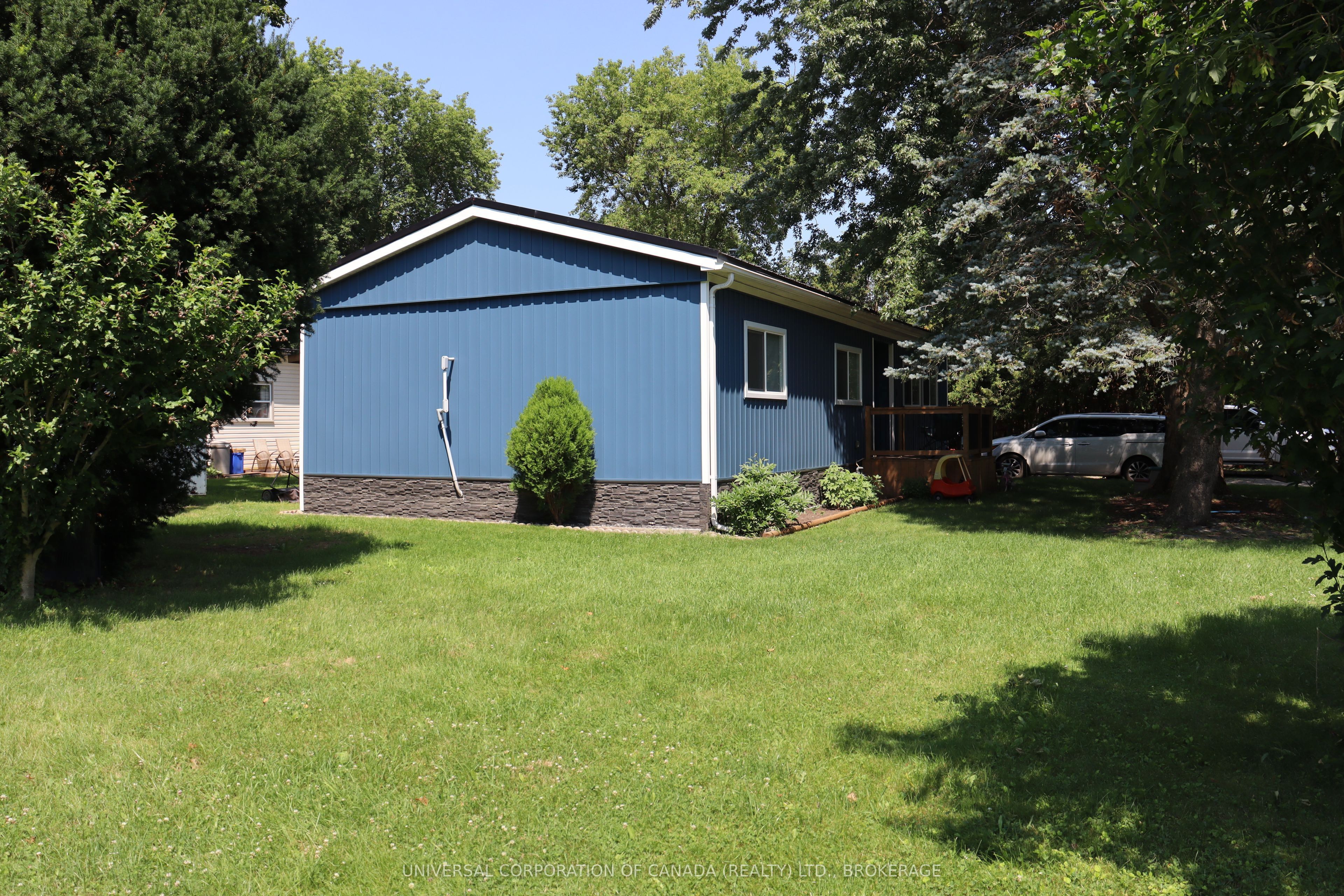 7 MAPLE ST Street E, South-West Oxford, ON N0L 1C0 photo 4