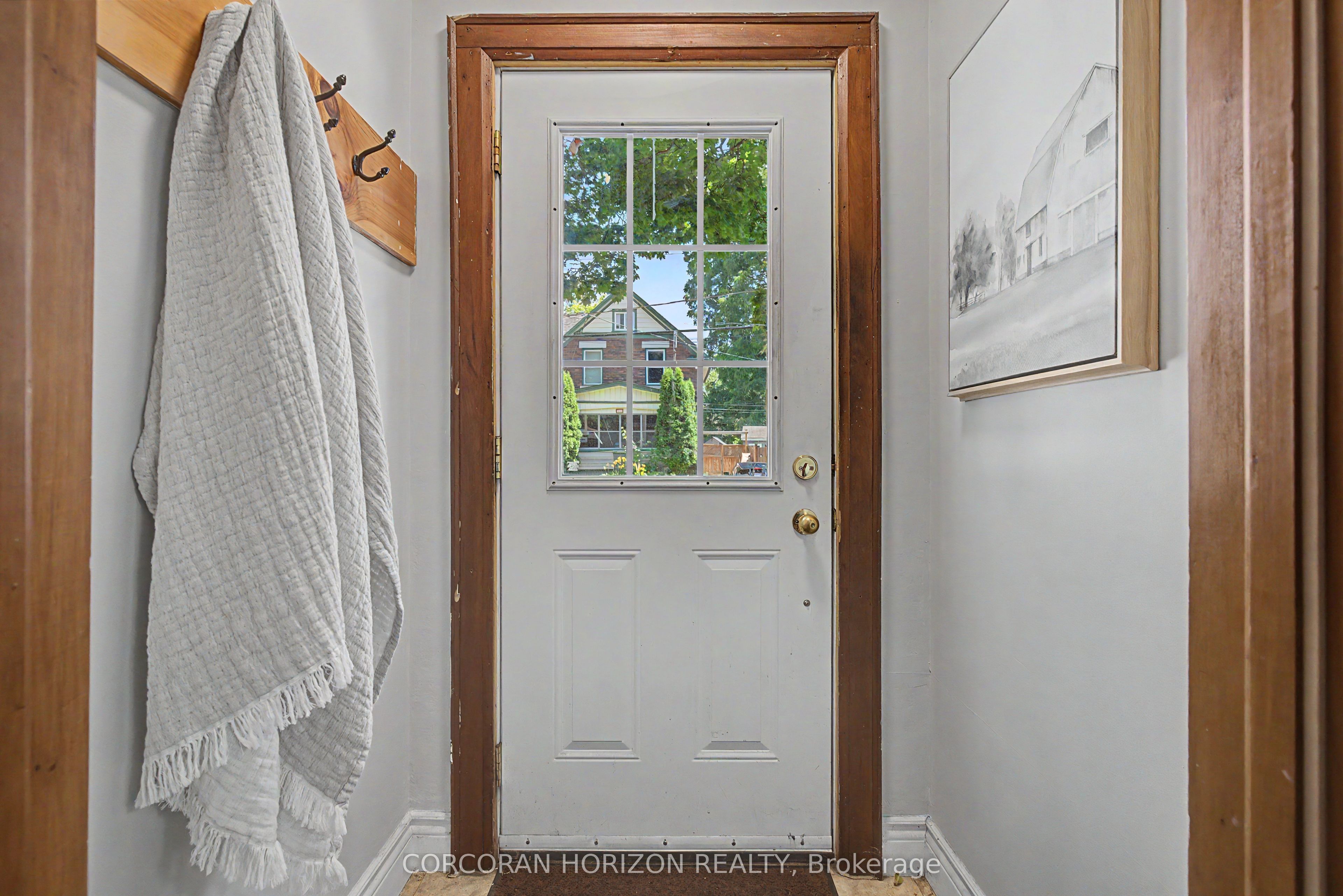 80 Blucher Street, Kitchener, ON N2H 5V1 photo 3