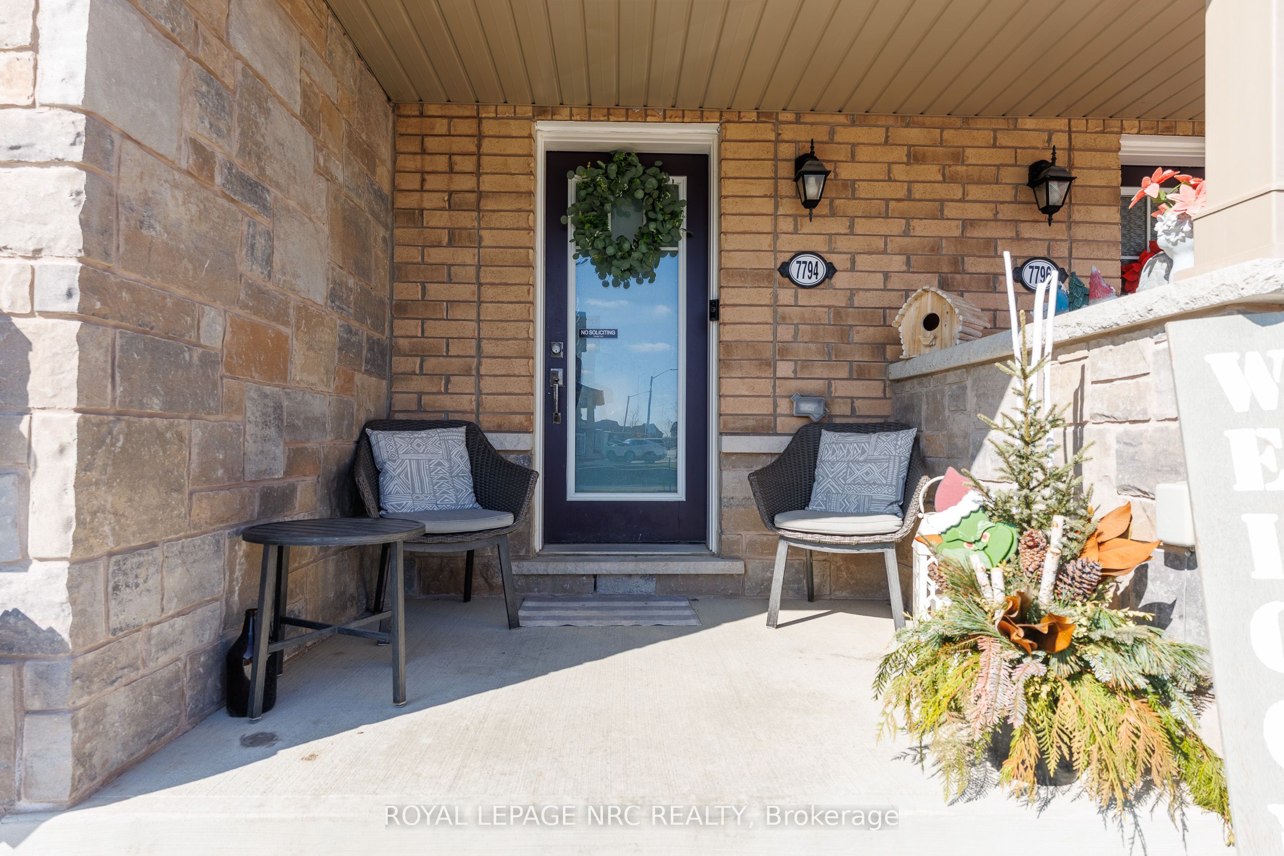 7794 White Pine Crescent, Niagara Falls, ON L2H 3R4 photo 2
